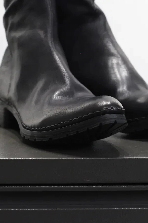 A 1923 Horse leather boots SS18-FD14 - Image 3