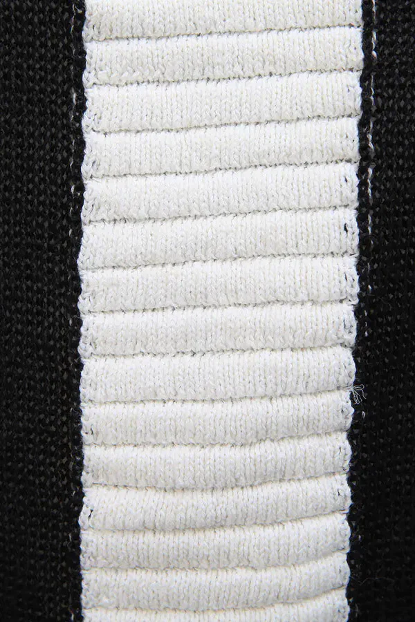 A.F Artefact (knitted vest-black and white) ag-1311 - Image 4