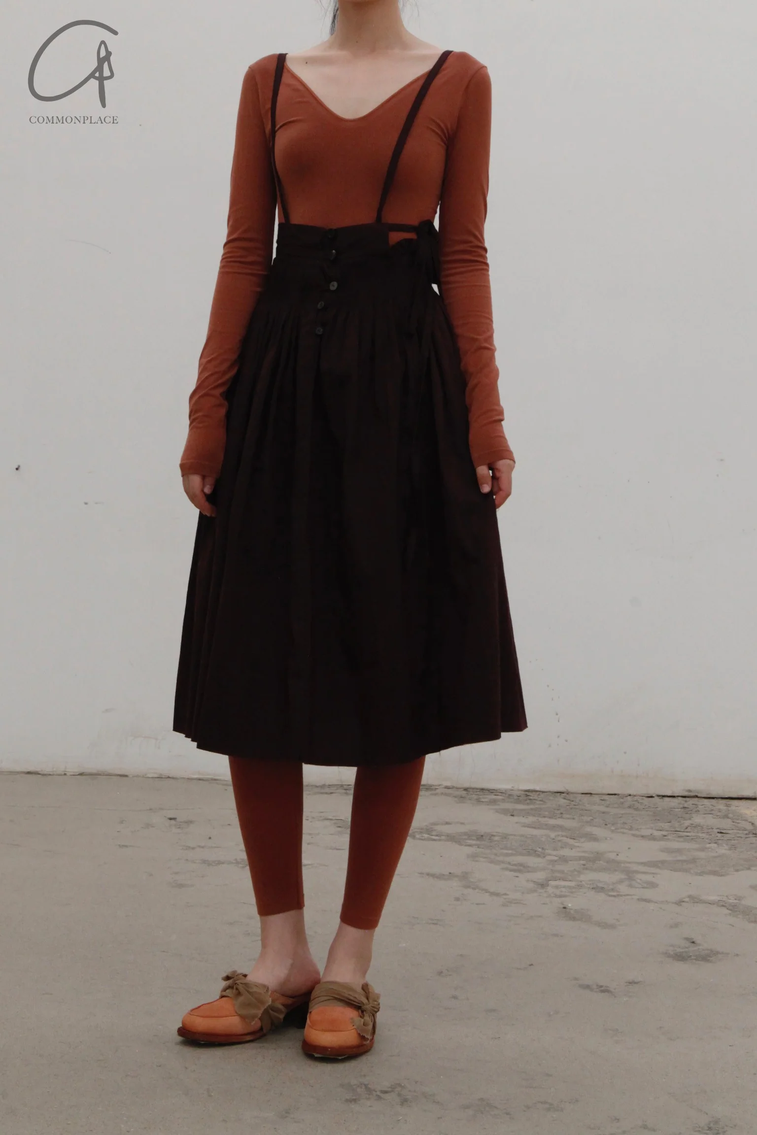 A Tentative Atelier A1920570 Hand-stitched garland culottes - Image 11