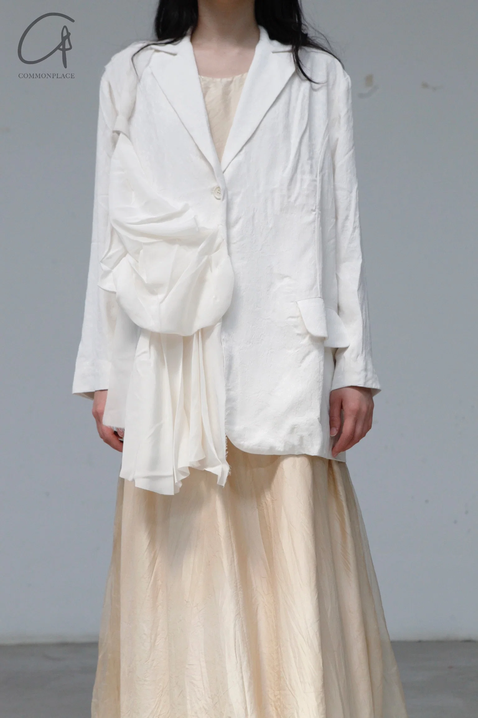 A Tentative Atelier Knotted Oversized Jacquard Jacket a2222335 - Image 3