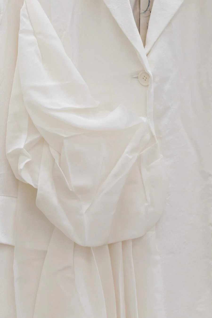 A Tentative Atelier Knotted Oversized Jacquard Jacket a2222335 - Image 8