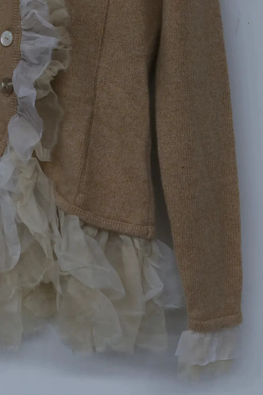 A Tentative Atelier Organza Ruffle Patch Cardigan A2122859 - Image 14