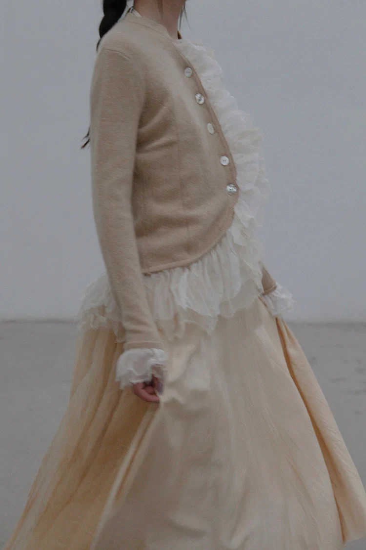 A Tentative Atelier Organza Ruffle Patch Cardigan A2122859 - Image 3