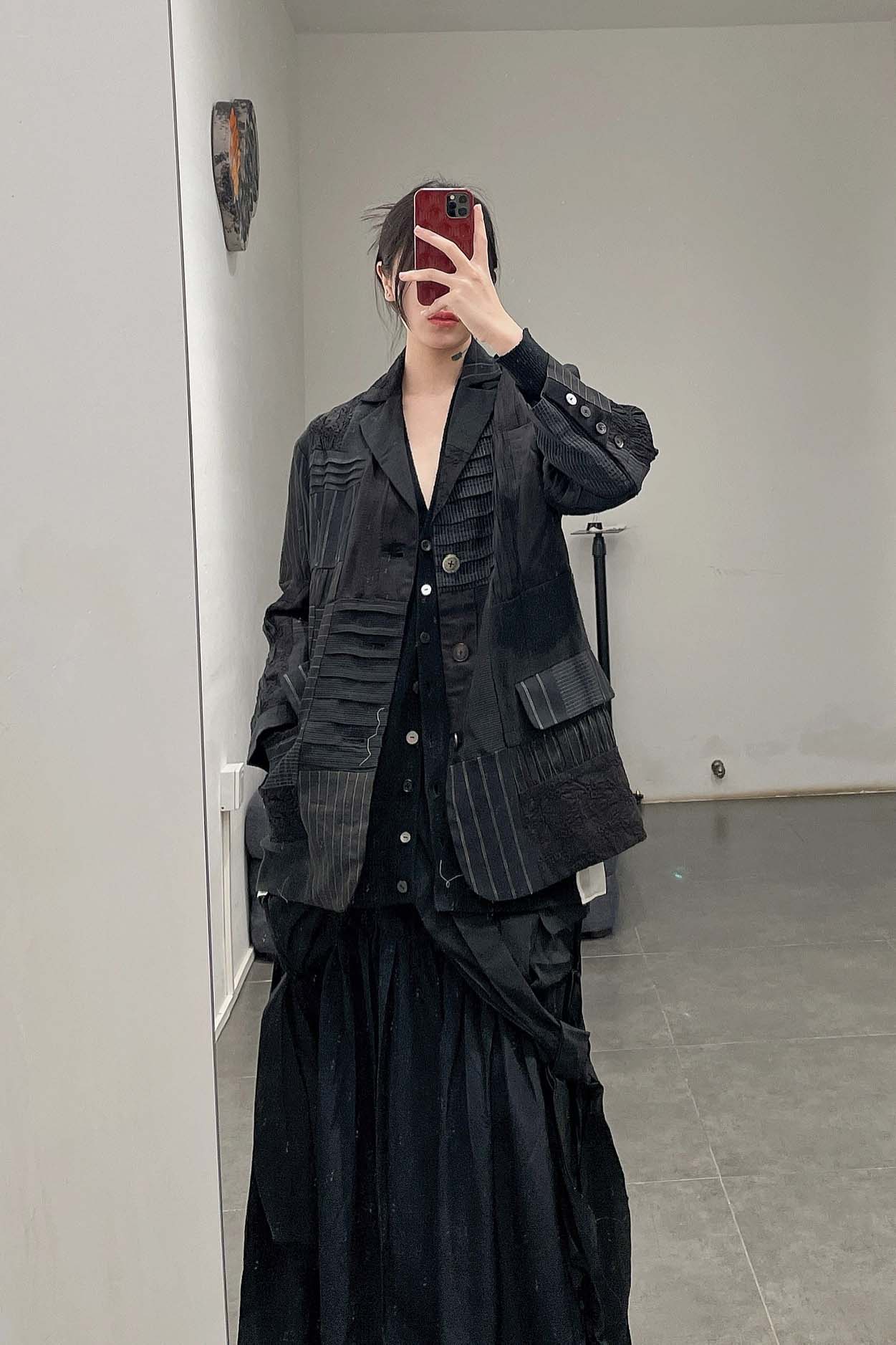 A Tentative Atelier Patchwork Oversized Jacket a2222338A - Image 15