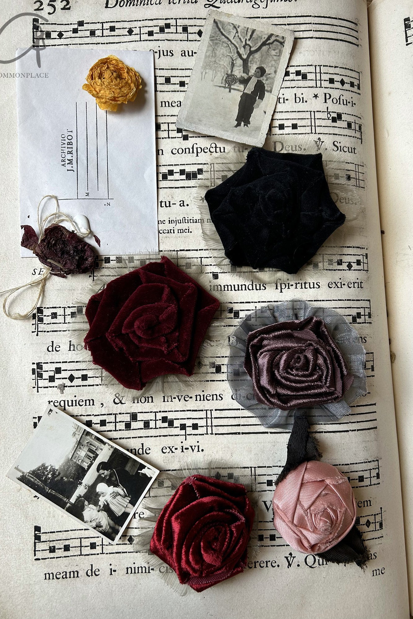 ARCHIVIO J.M.Ribot flower brooch series PAJMR3 pink F01/FBZ-FEN - Image 4