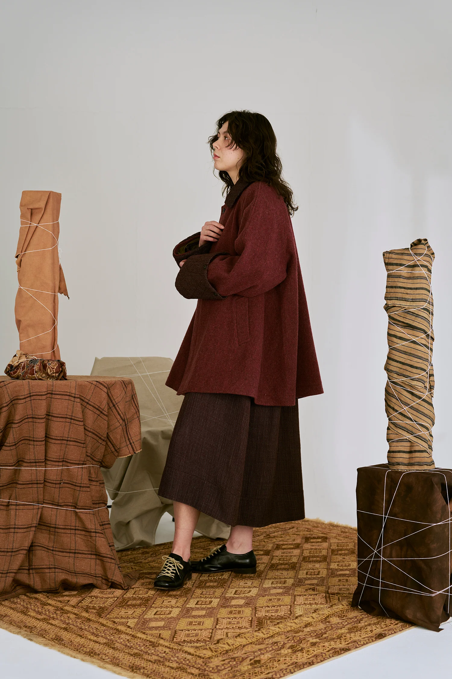 AVIVA JIFEI XUE 25 Autumn/Winter A-line Contrast Color Mac Jacket AJX-FW25-ALCMC-MRBWH-Madder Red - Image 6