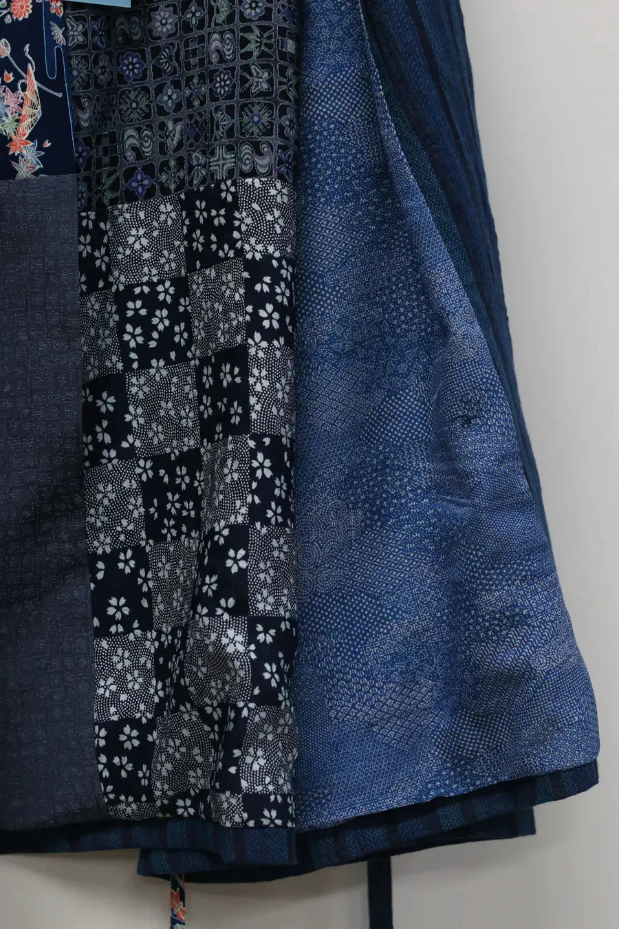 AVIVA JIFEI XUE Indigo Stripe Linen Short Kimono Jacket A21-KJS Reversible Indigo Stripe Linen Short Kimono Jacket - Image 15