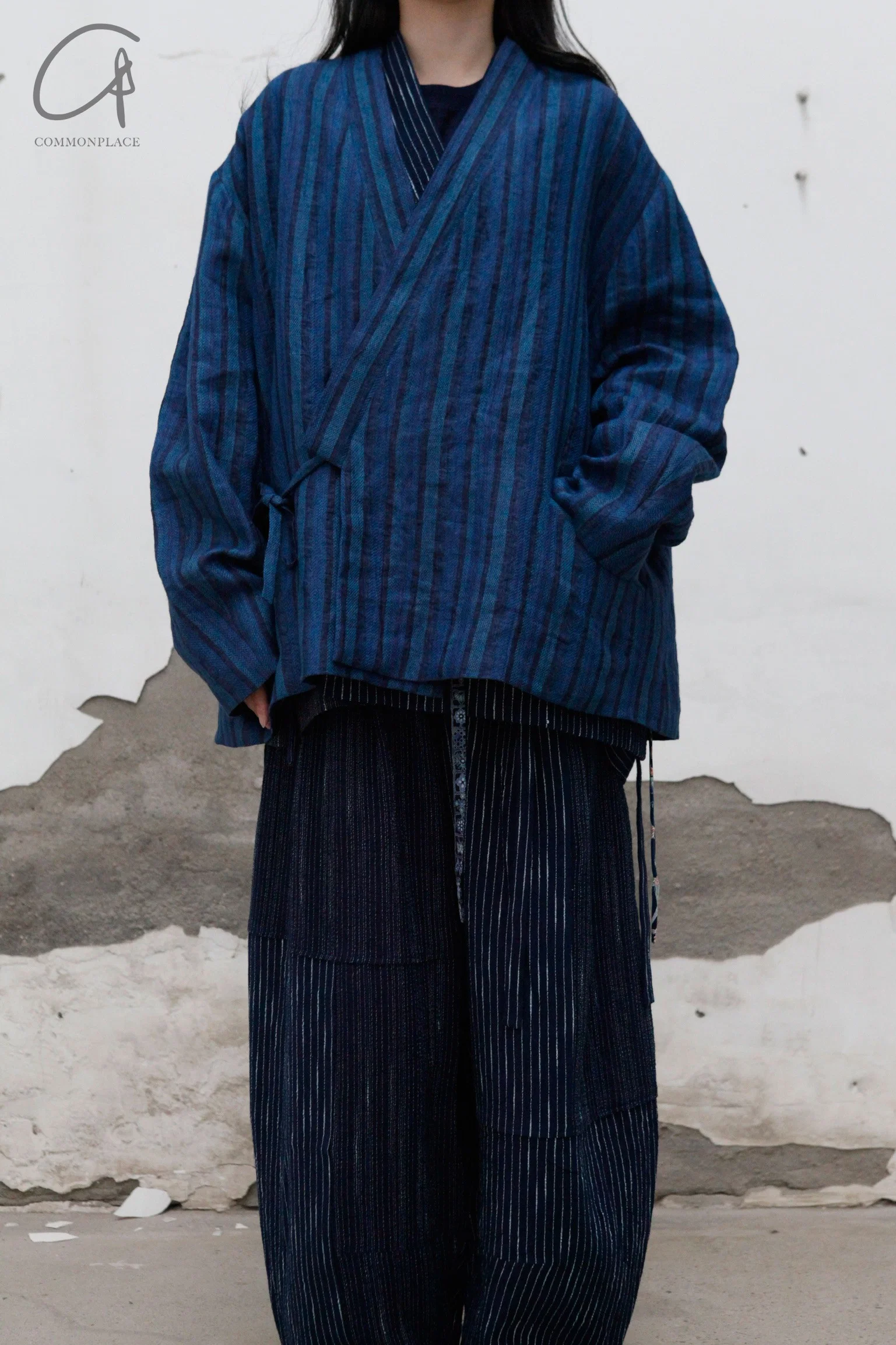 AVIVA JIFEI XUE Indigo Stripe Linen Short Kimono Jacket A21-KJS Reversible Indigo Stripe Linen Short Kimono Jacket - Image 3