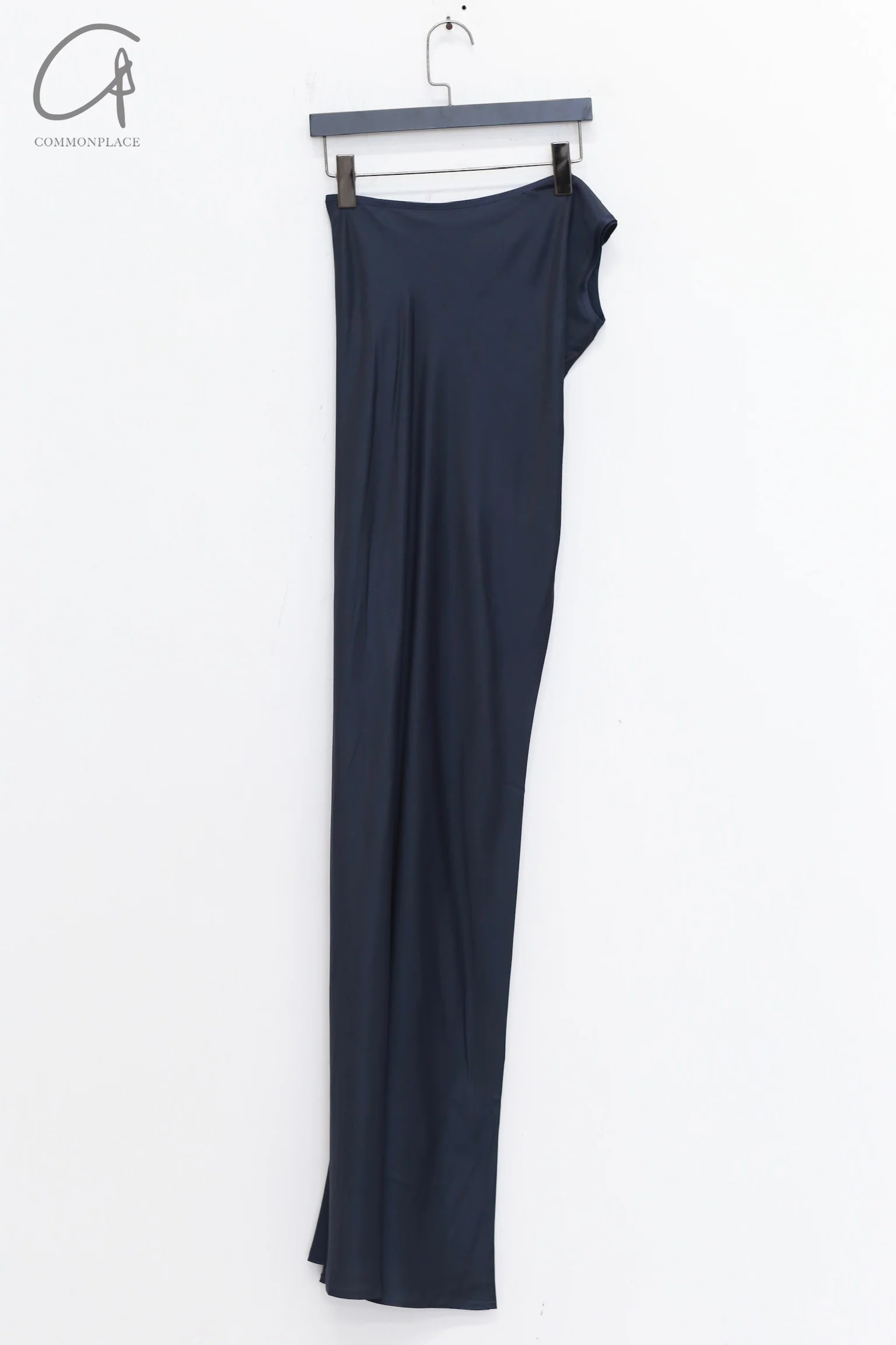 BASERANGE 24 Autumn and Winter One-shoulder Dress Portugal BAS-DROSD-VI-WI24-LH Blue Black - Image 6