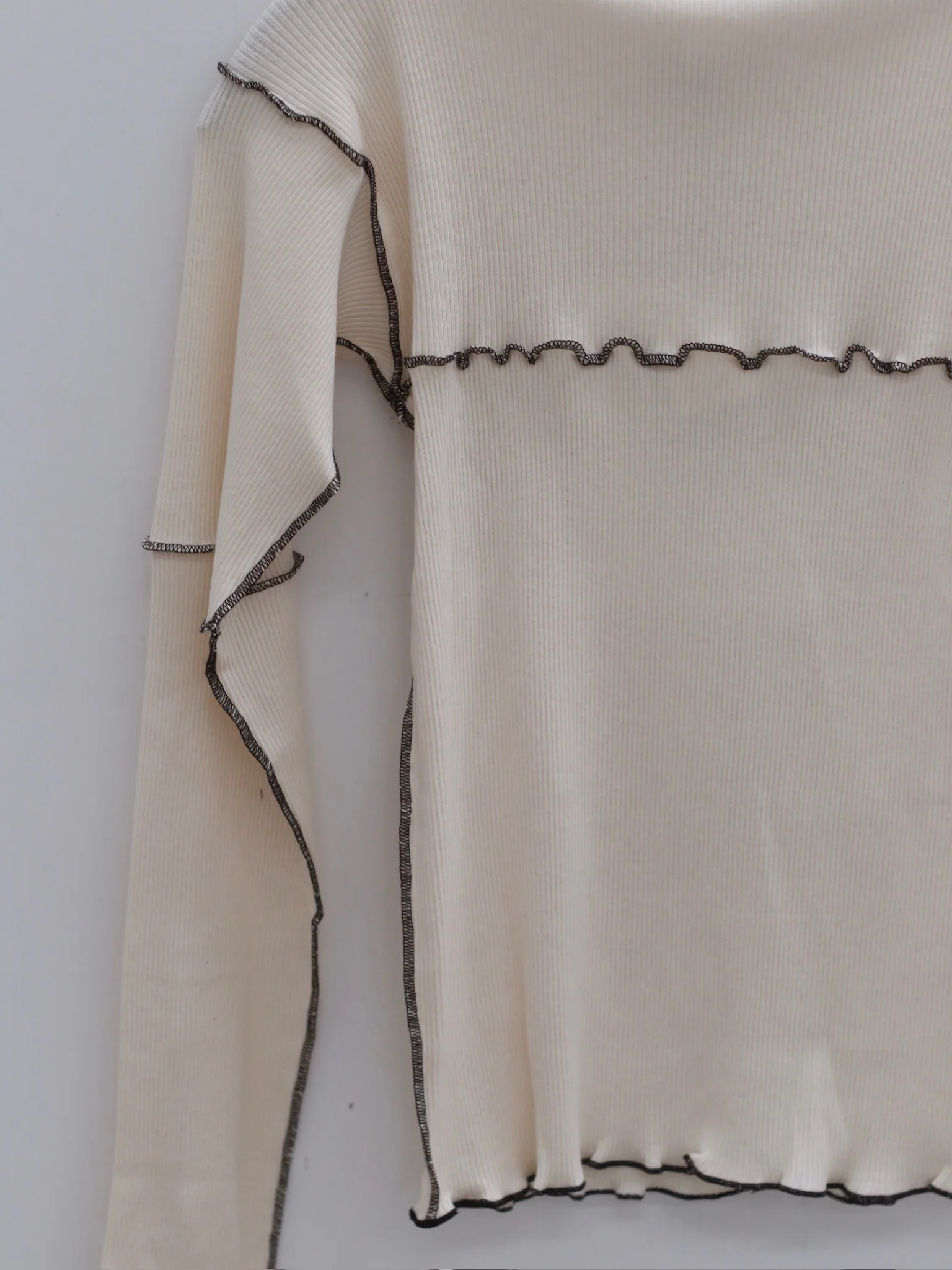 BASERANGE 25 Autumn/Winter remake series T-shirt/suspender set BAS-TTG1-RE-AU25-2-1 (TTG1-RE-AU25) - Image 3