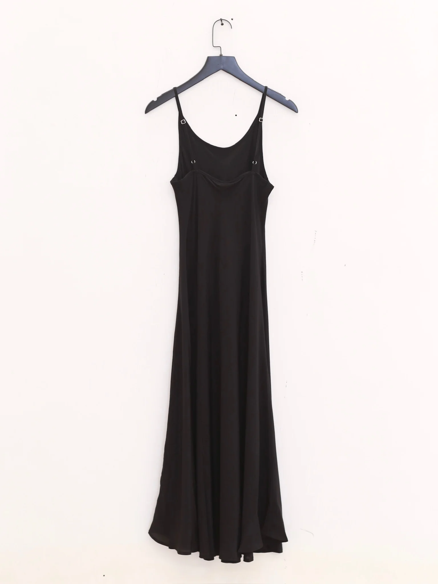 BASERANGE 25 Autumn/Winter Sling Waist Dress Portugal BAS-DRAV-SC-AU25-Black - Image 4