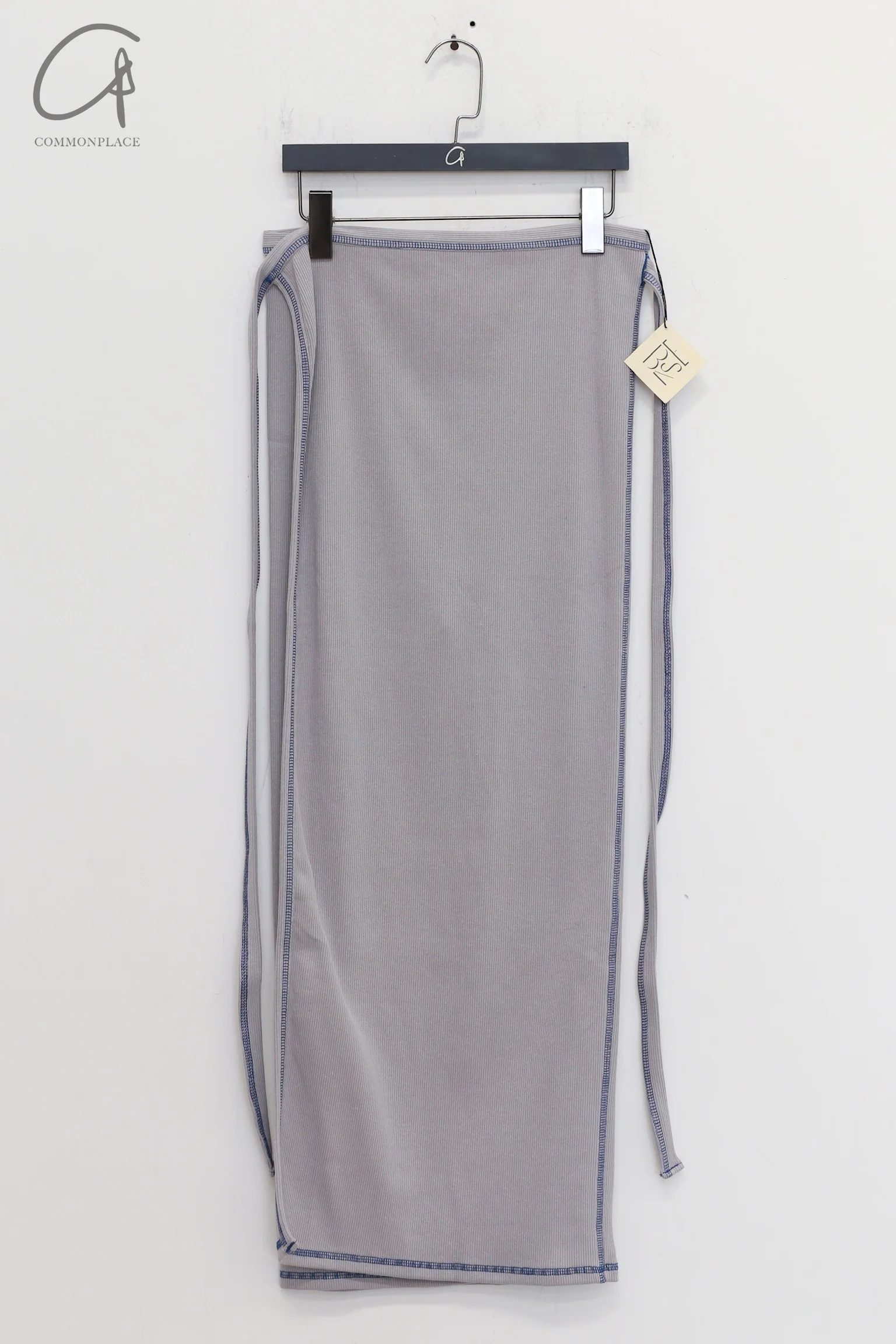 BASERANGE Cotton and Linen Ribbed Wrap Skirt Portugal BAS-SKGW-CH-WI24-HL Gray Blue - Image 7