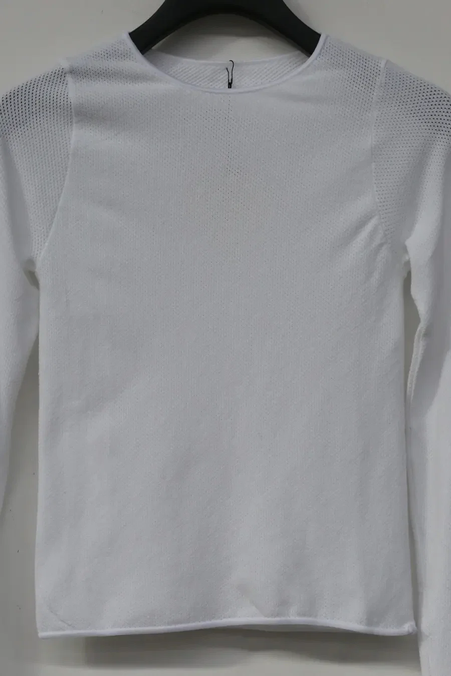 BASERANGE cotton long sleeve SEODLS white - Image 9