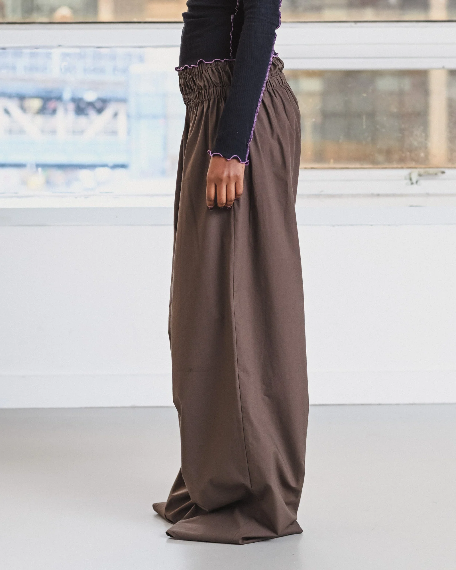 BASERANGE Fall/Winter 2025: TIN PANTS Canvas Pants BAS-PATI-PO-AU25-MARA BROWN - Image 10