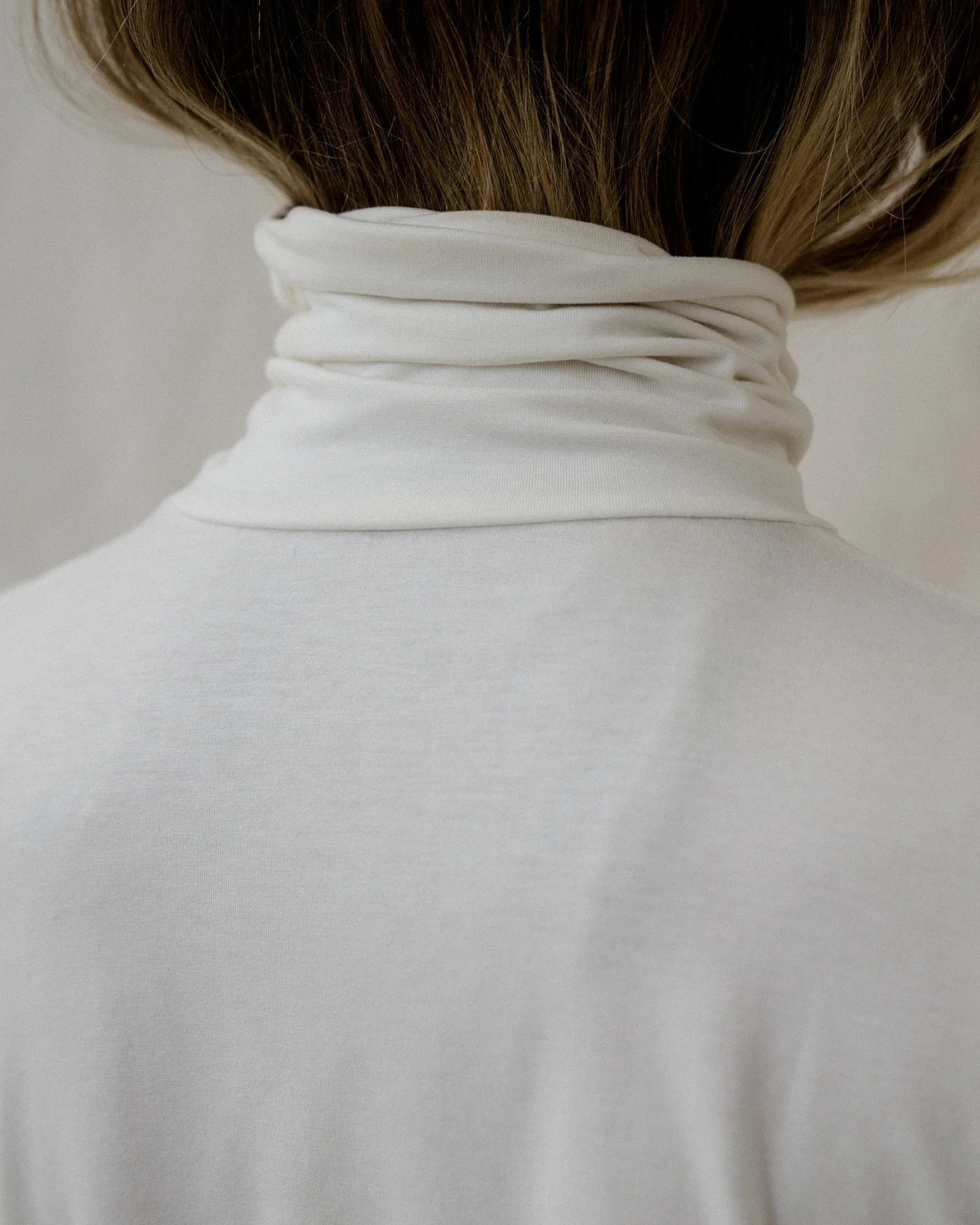BASERANGE French bamboo fiber high collar T-shirt top soft and comfortable skin-friendly BAS-TOTN-BL-000-UNDYED - Image 6