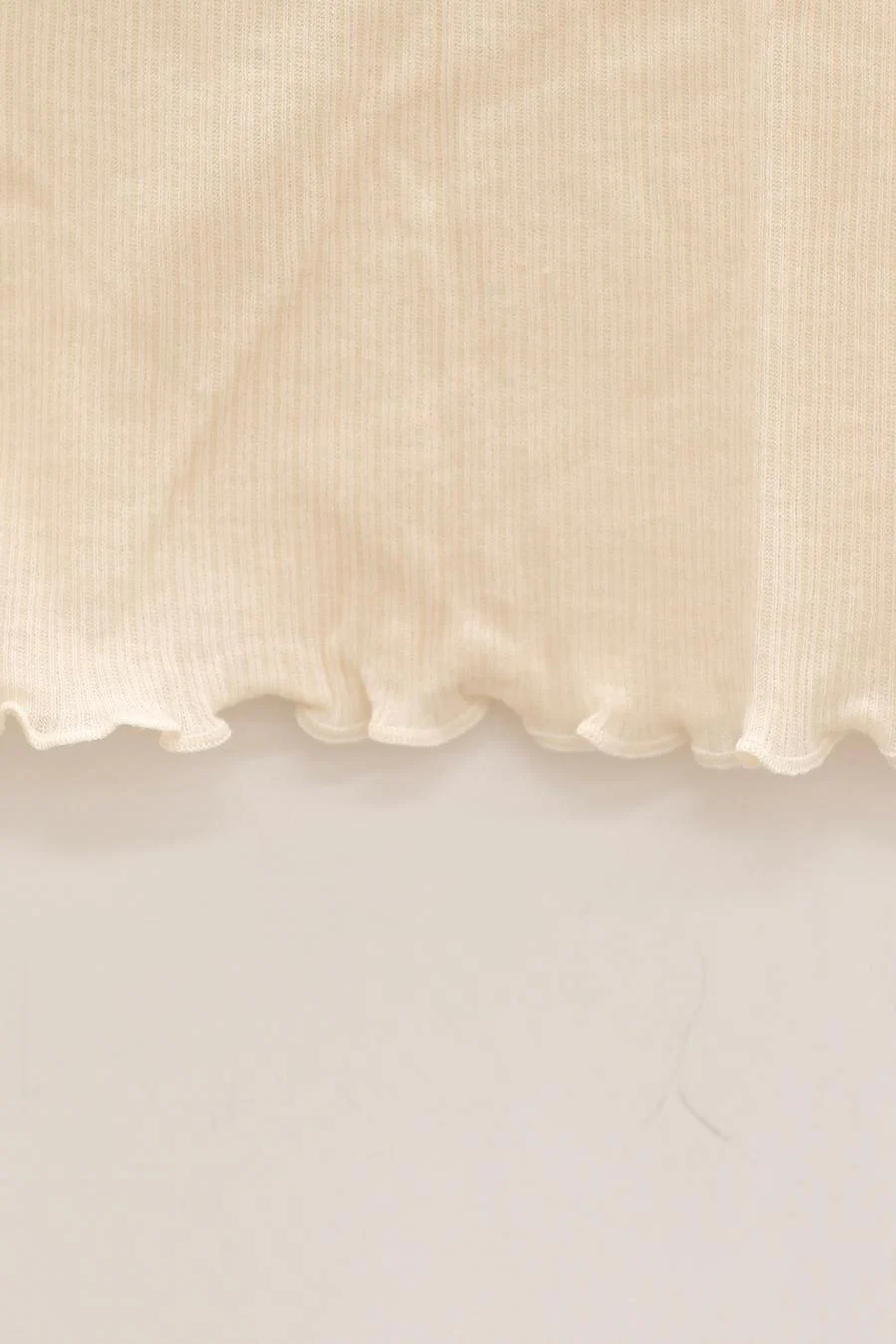 BASERANGE Round neck ruffled ribbed cotton T-shirt TOPA series collection France BAS-TOPA-WA-WI22-MIBAI Off-white TOPA-RB-000 - Image 7
