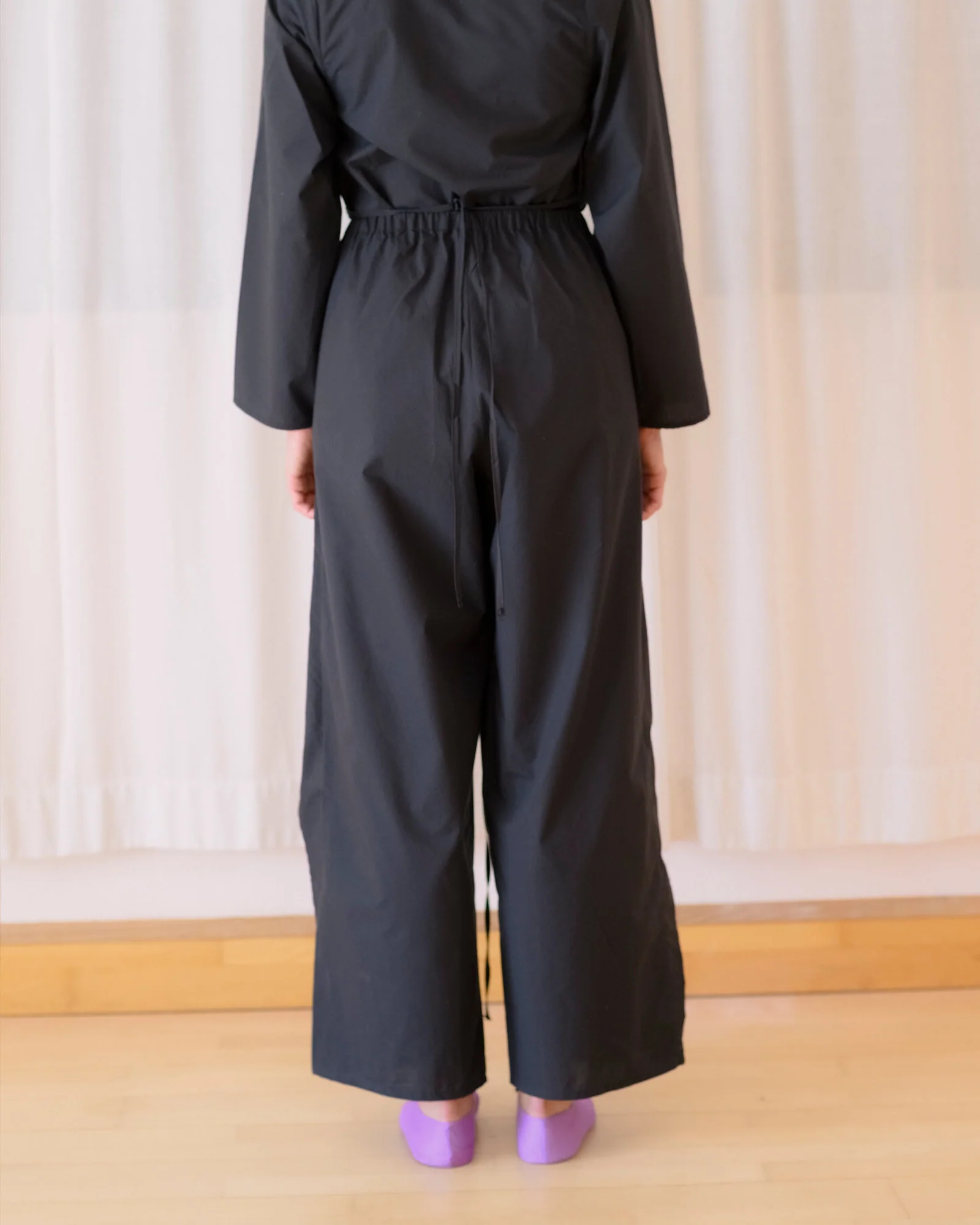 BASERANGE SP26 Organic Cotton Plain Weave Drawstring Pants, France BAS-PADC-PO-SP26-Black - Image 12