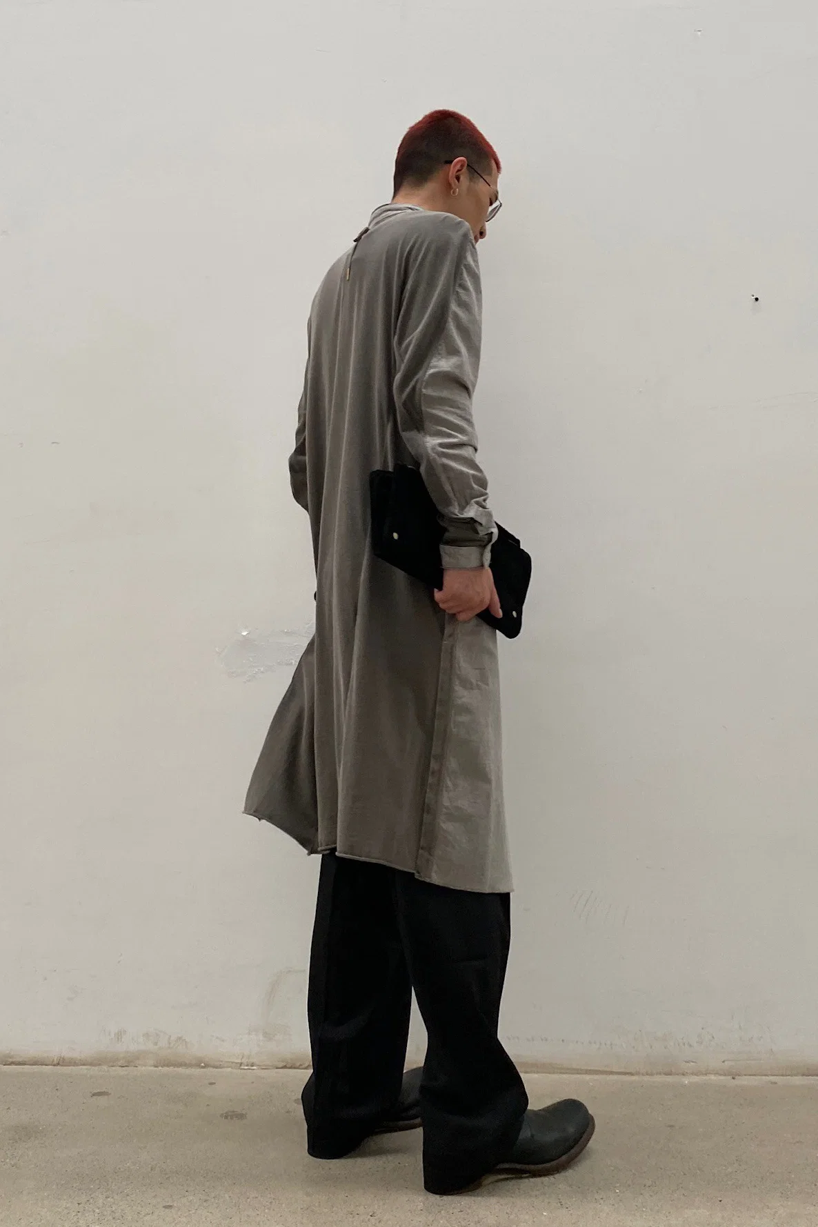 BORIS BIDJAN SABERI Midi Shirt SS22 SHIRT2 F1505F+F035 Charcoal Grey - Image 15