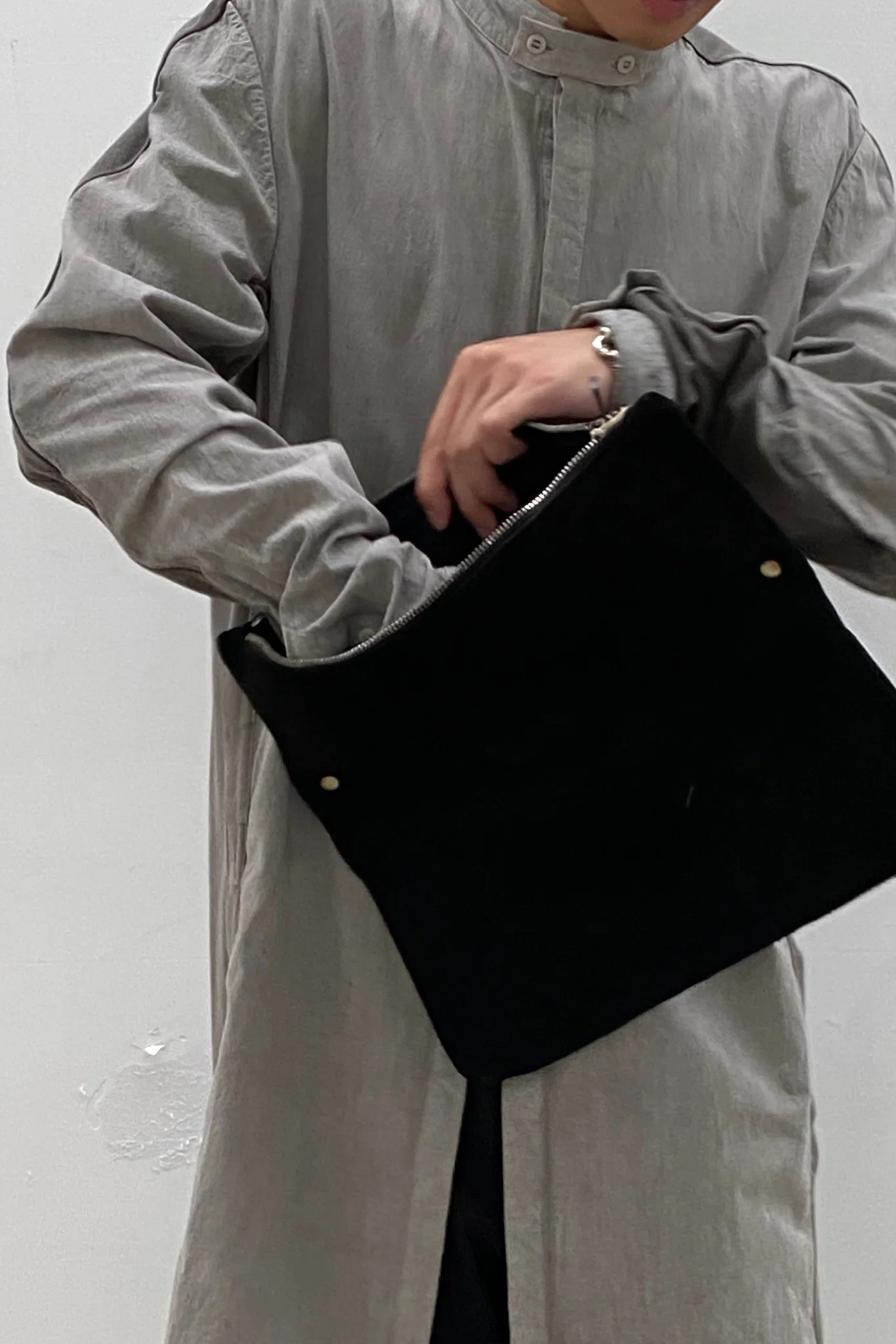 BORIS BIDJAN SABERI Midi Shirt SS22 SHIRT2 F1505F+F035 Charcoal Grey - Image 17