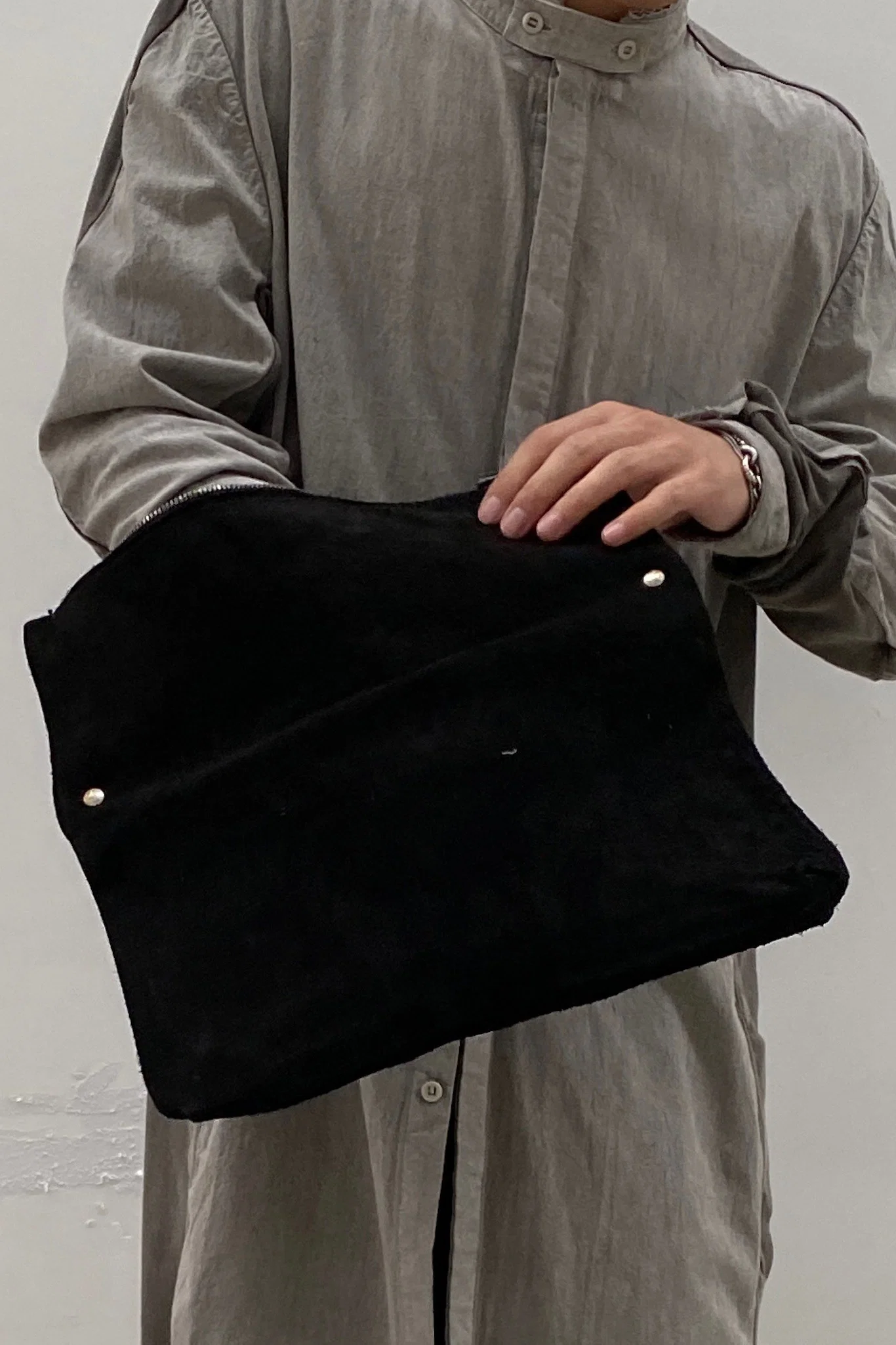 BORIS BIDJAN SABERI Midi Shirt SS22 SHIRT2 F1505F+F035 Charcoal Grey - Image 18