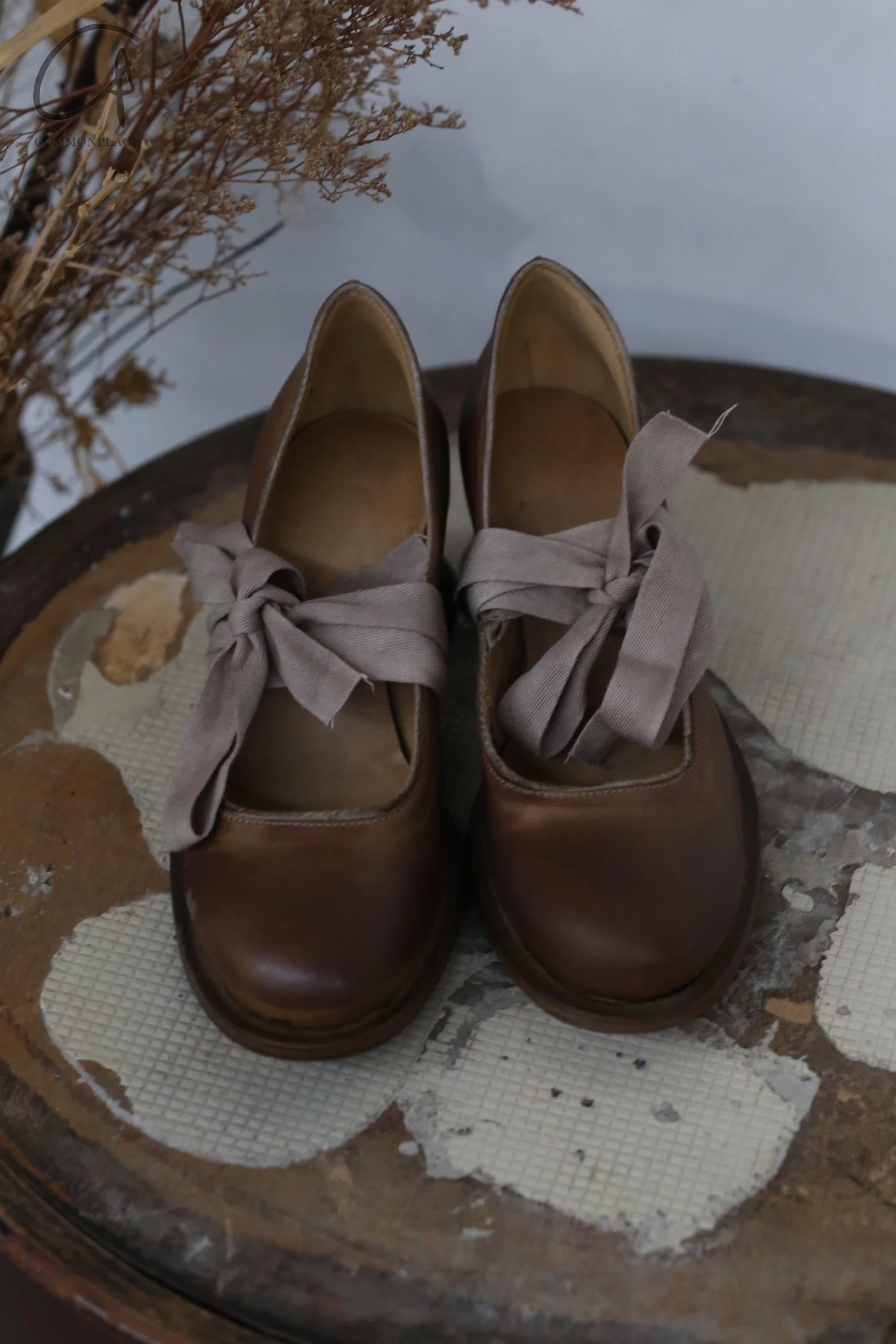 Cherevichkiotvichki mid-heel shoes with ribbon 11-2020 stone color - Image 2