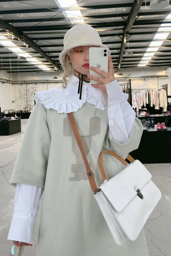 Cherevichkiotvichki Handy Crossbody Rectangular Lock Bag White 124-2020 PC66 - Image 6