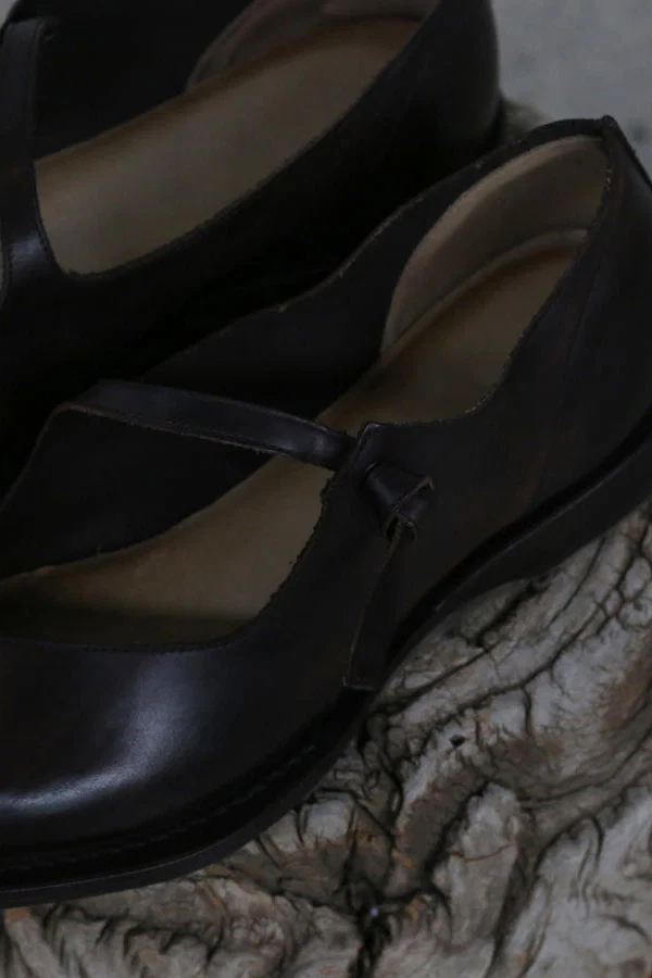 Cherevichkiotvichki purple-brown wax leather shoes 56-2021 - Image 7
