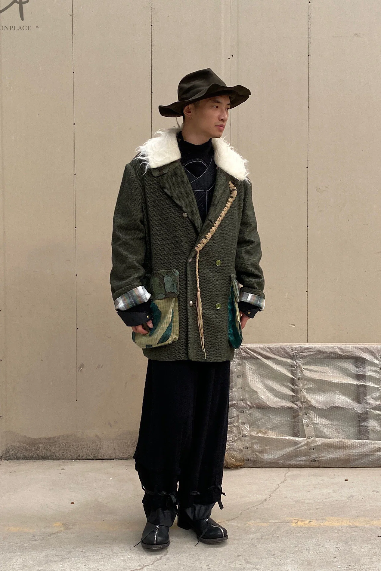 communs wool lapel coat AW21-M207O - Image 30