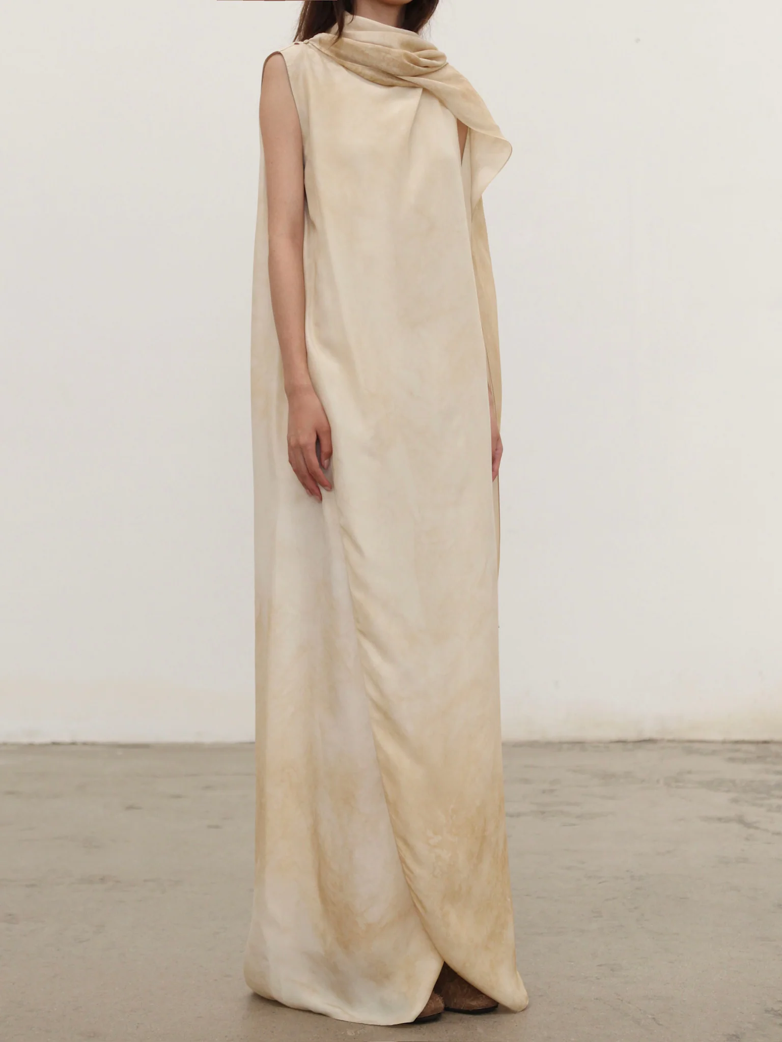 Cortana 25 Early Autumn Dream Dress Spain CTN-PF25-A3825-FADE IVORY - Image 3