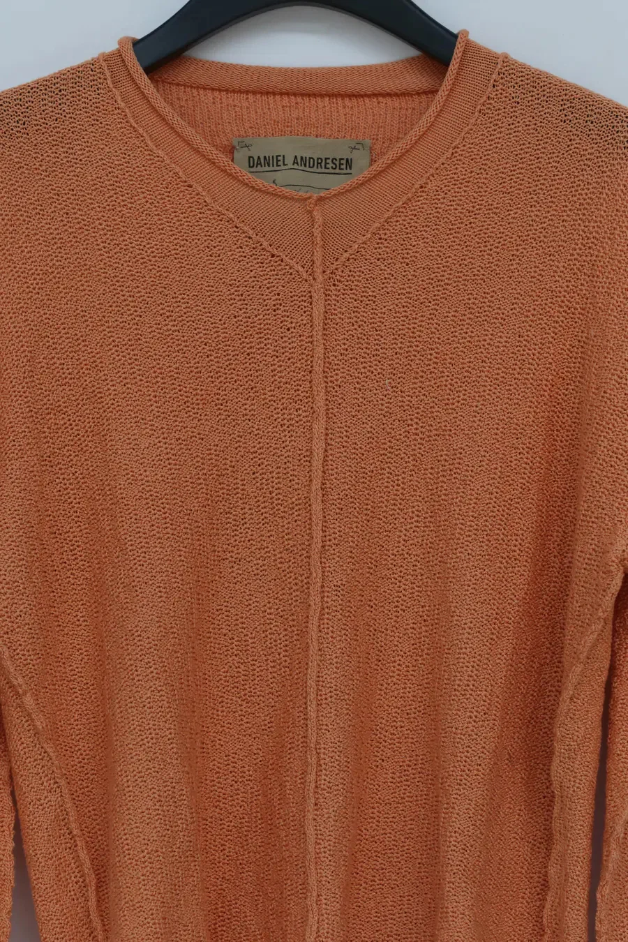 Daniel Andresen v-neck pullover CEDAR - Image 3