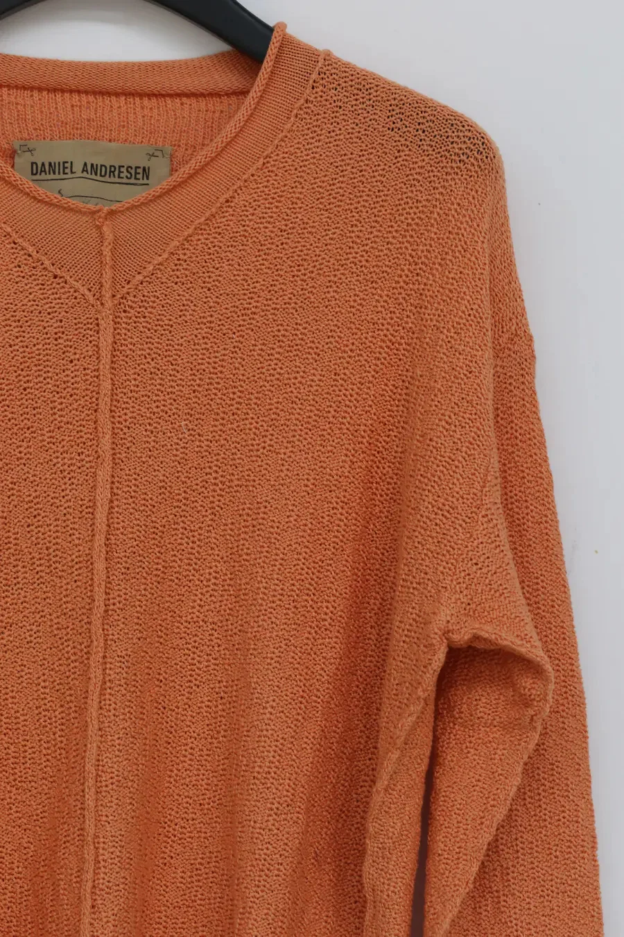Daniel Andresen v-neck pullover CEDAR - Image 4