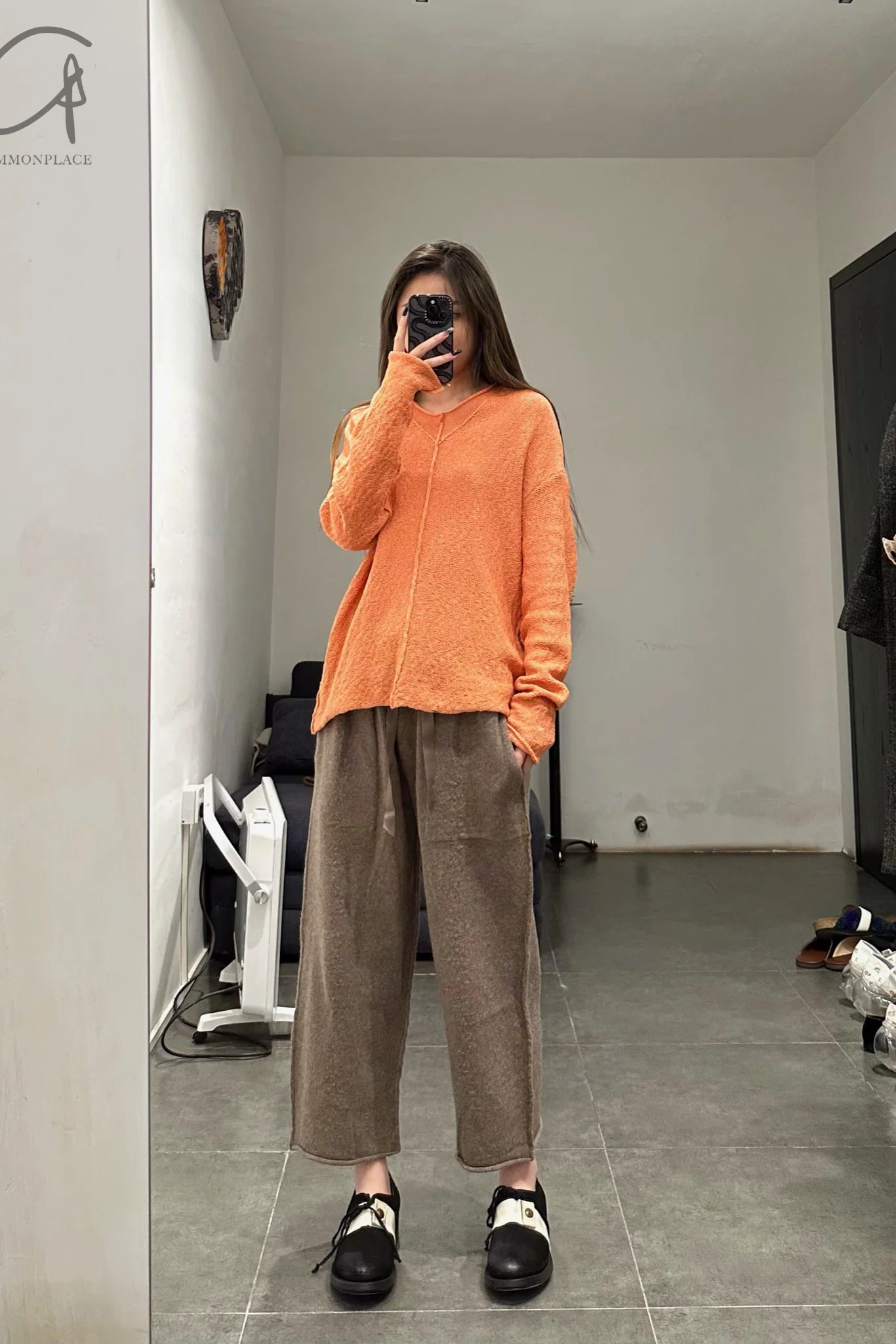 Daniel Andresen v-neck pullover CEDAR - Image 7