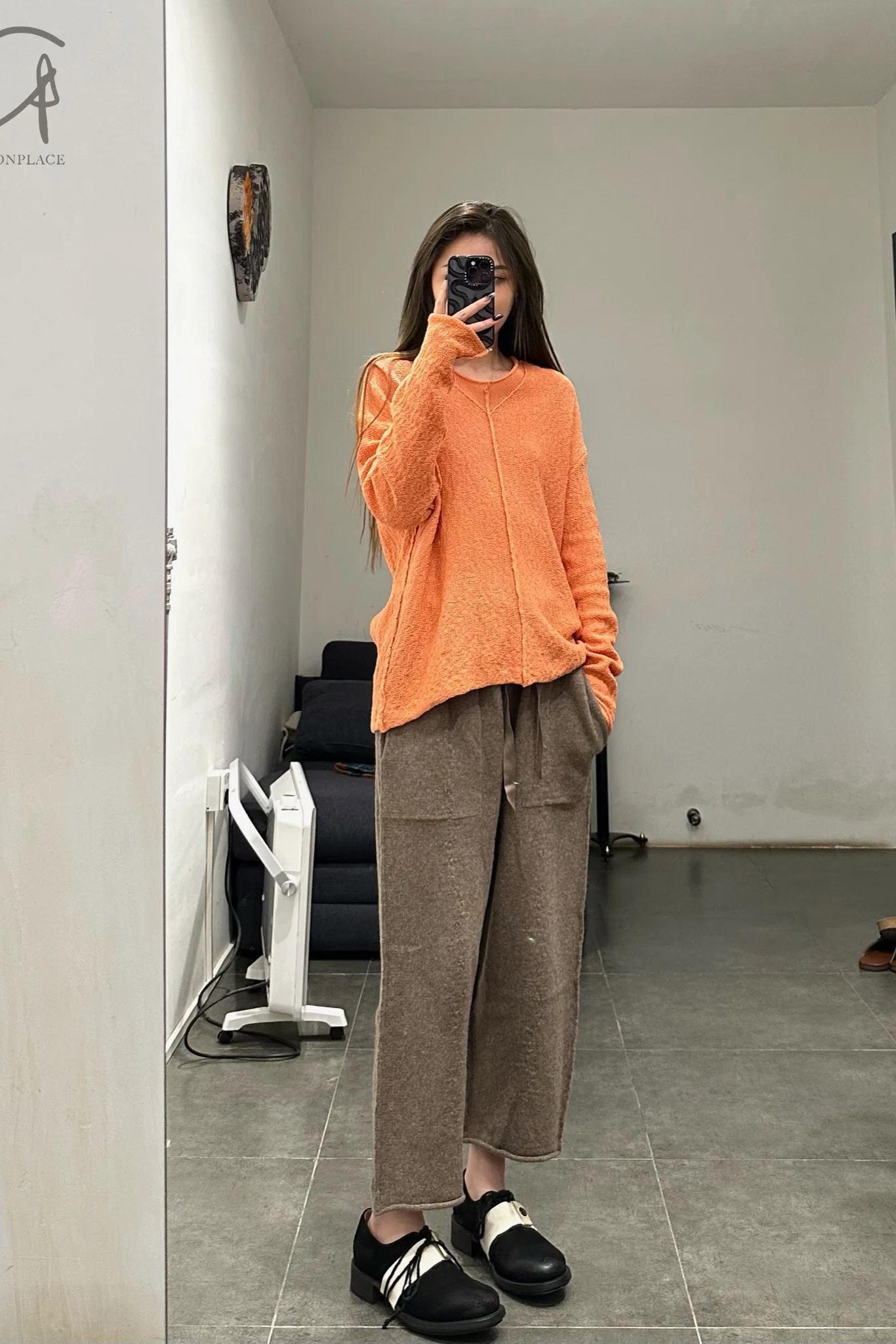 Daniel Andresen v-neck pullover CEDAR - Image 8