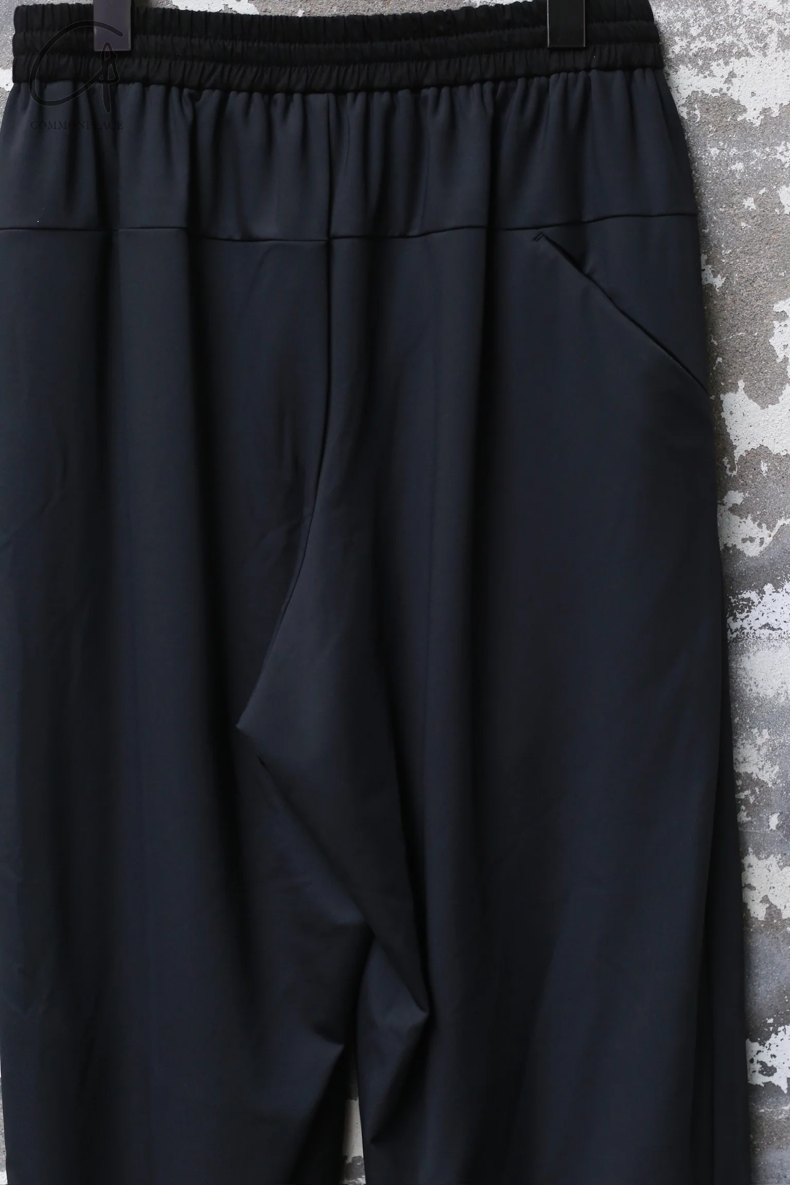 DEVOA 24 spring and summer draped pants PTI-TWHP graphite - Image 3