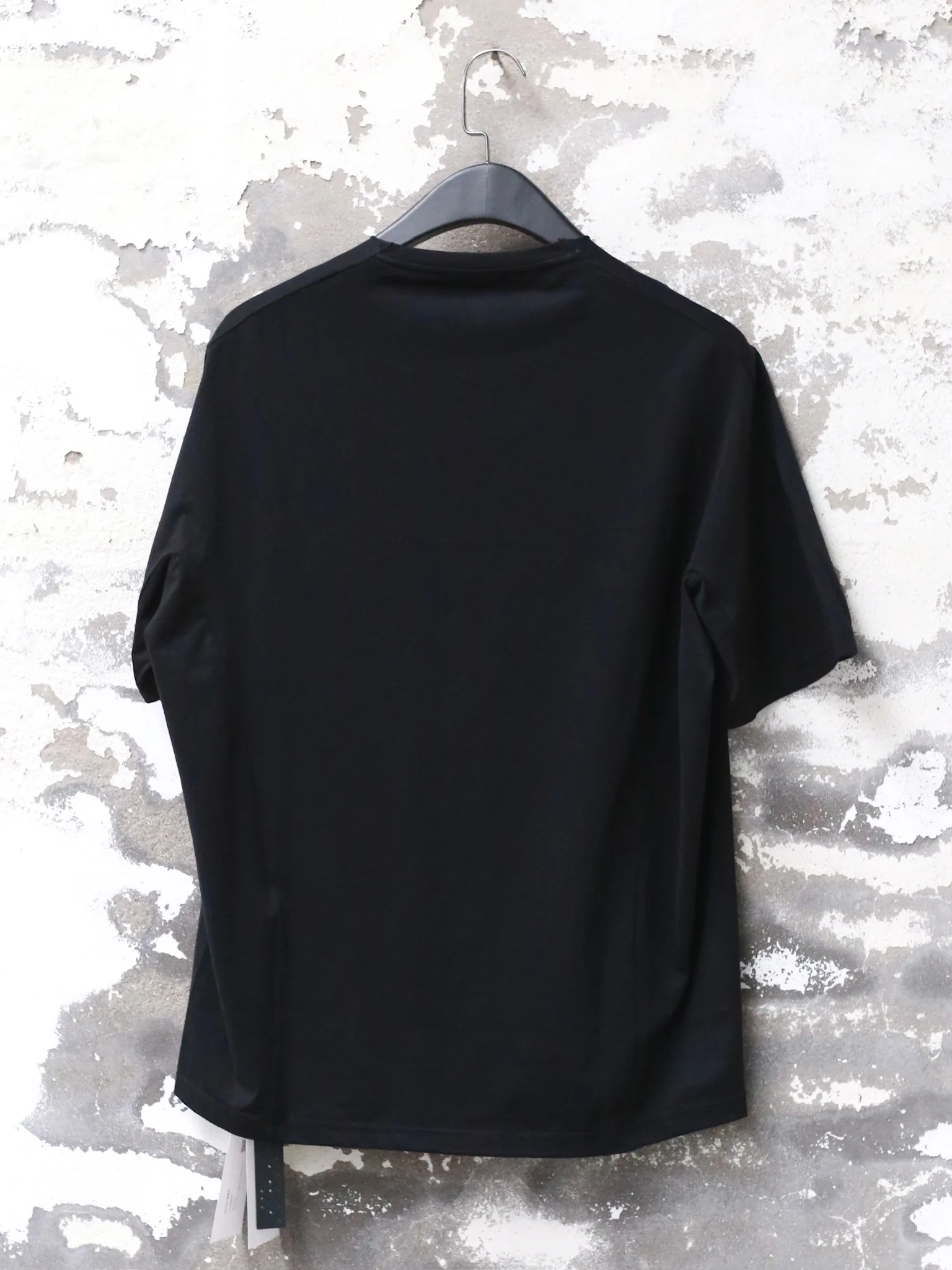 DEVOA 25 Spring/Summer Short-Sleeved T-Shirt Series Japan DVA-CSC-28GVC1-BLACK - Image 4