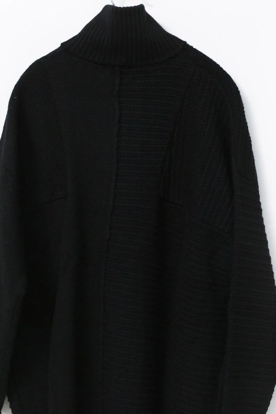 DEVOA sweater KTS-MLH black - Image 3