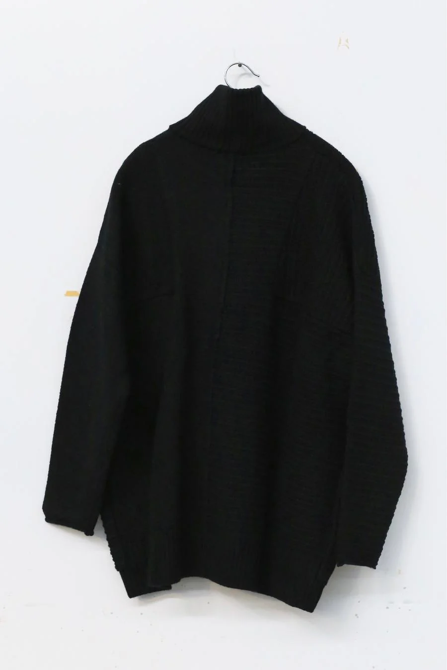DEVOA sweater KTS-MLH black - Image 4