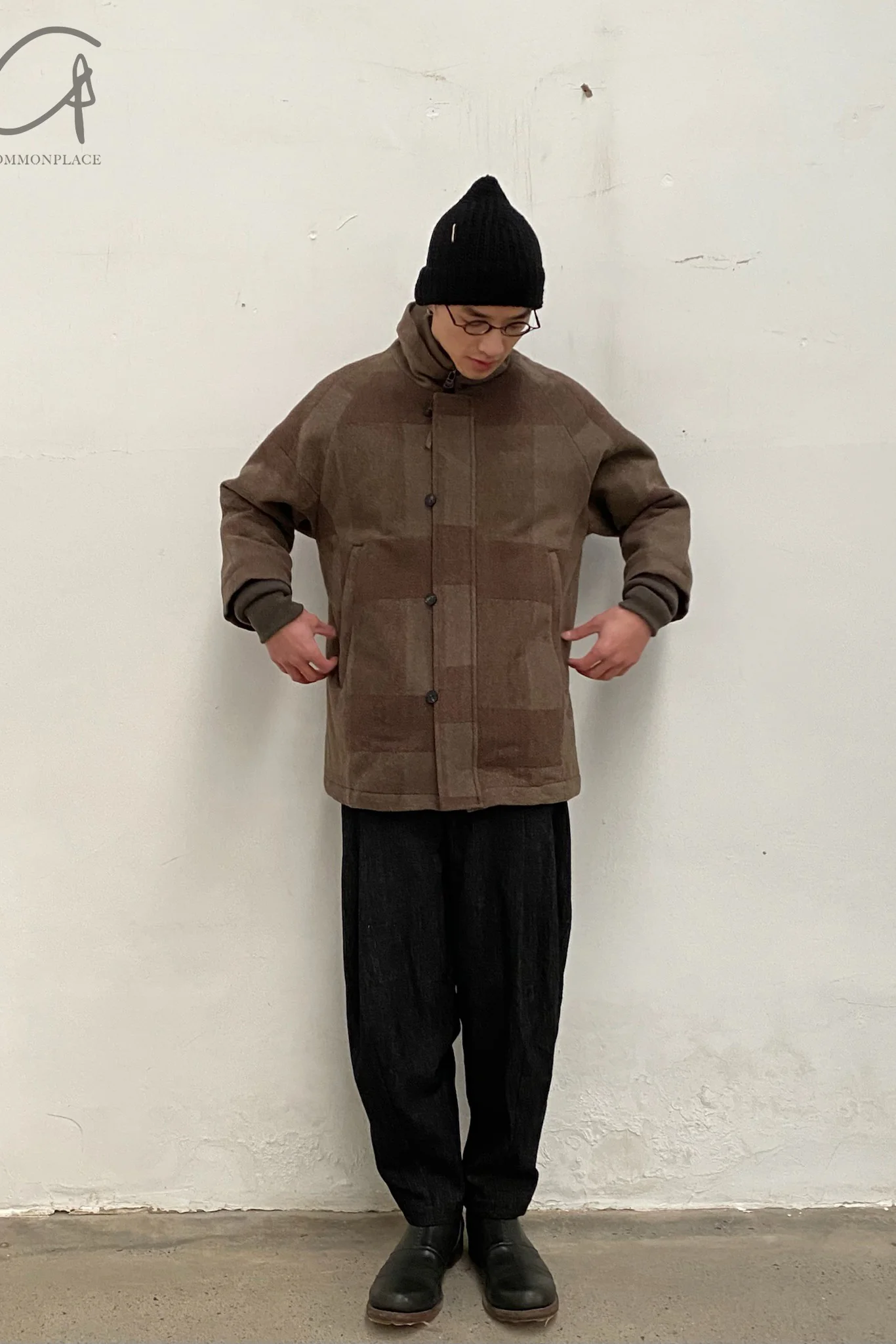 DEVOA wool pants PTN-SHC black - Image 10