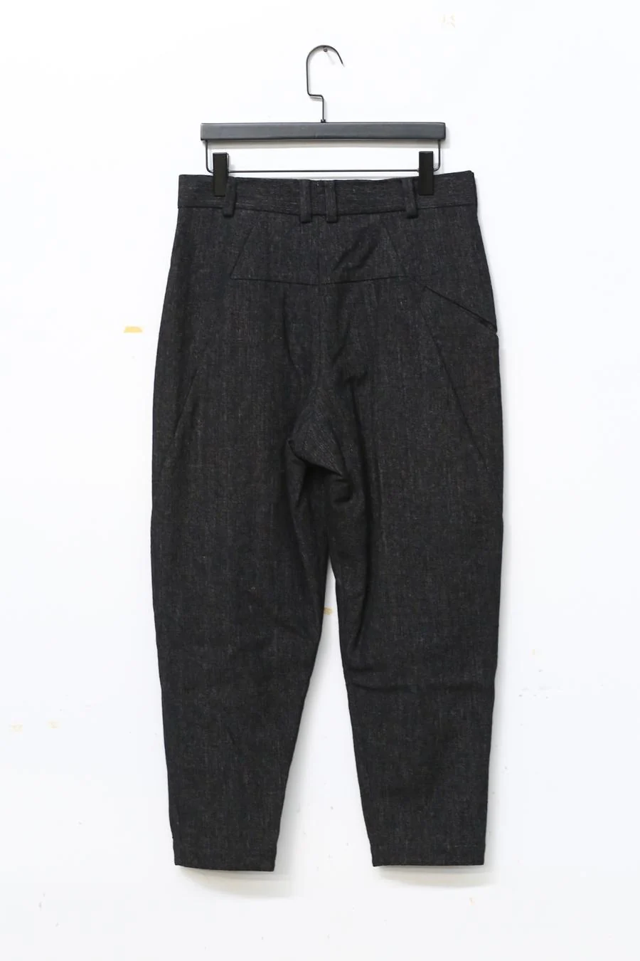 DEVOA wool pants PTN-SHC black - Image 4