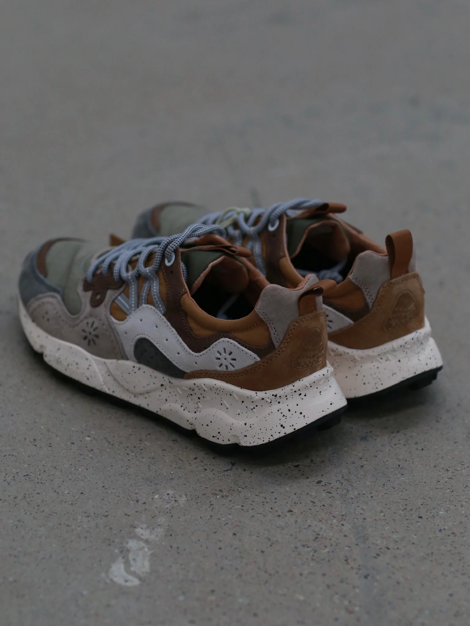 Flower Mountain/YAMANO 3 Hiking Shoes Series FM-FM63568-SHQHZ (Dark Gray/Light Brown/Brown) - Image 4