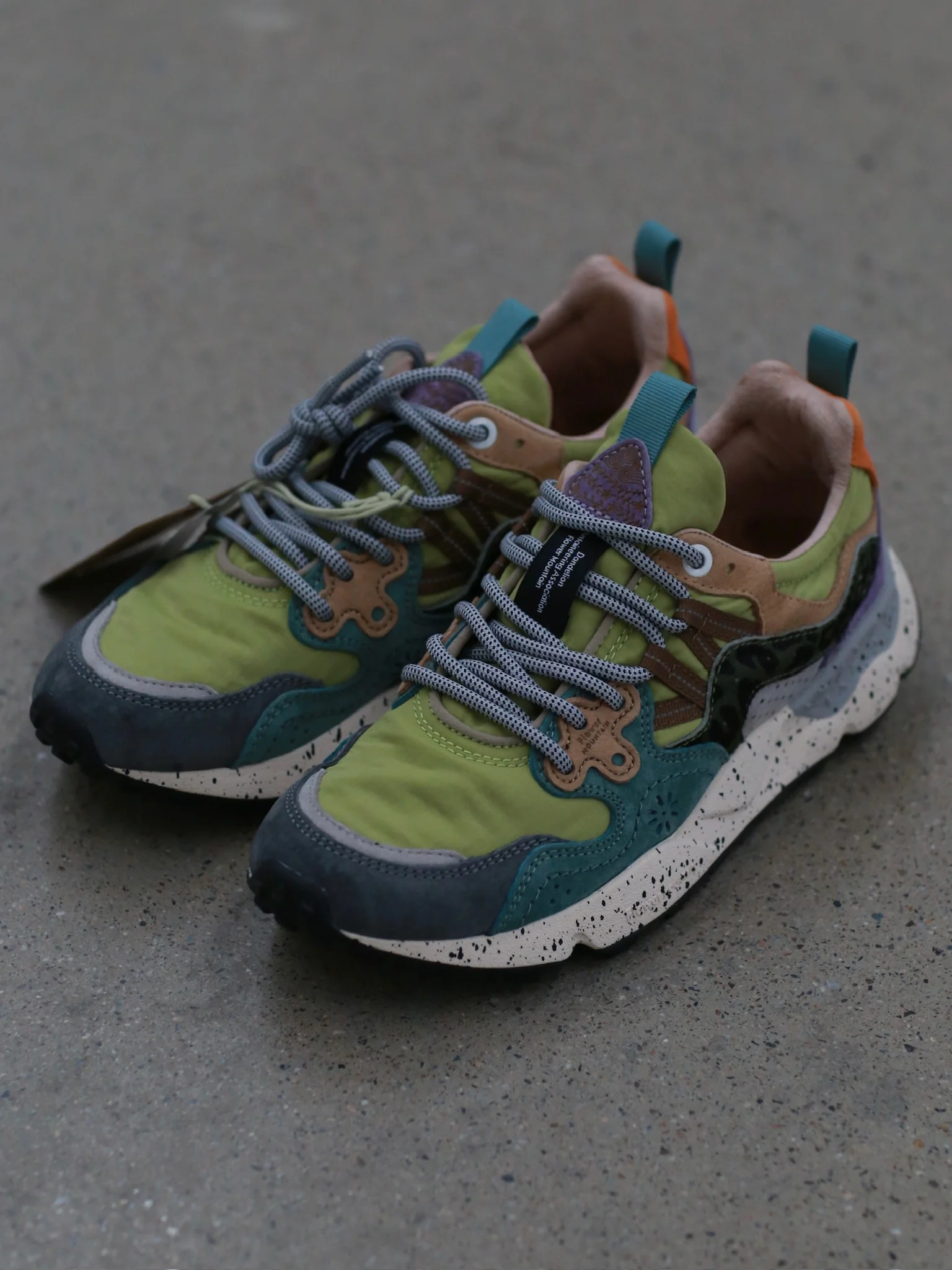 Flower Mountain/YAMANO 3 Hiking Shoes Series FM-FM63689-SHHLL, Dark Gray/Blue-Gray/Green (FM63568) - Image 3