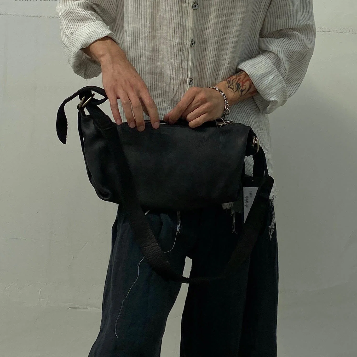 Guidi horse leather zipper waist bag Q150 Italian handmade GD-Q150-HEI black - Image 10