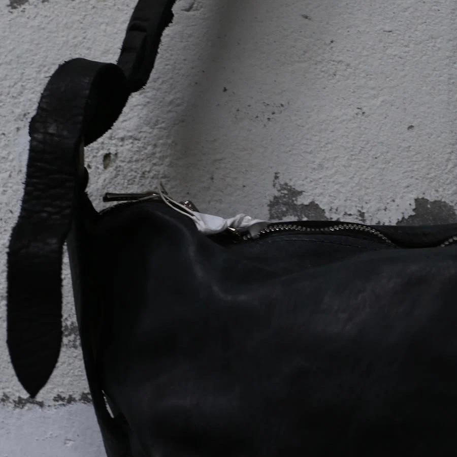 Guidi horse leather zipper waist bag Q150 Italian handmade GD-Q150-HEI black - Image 2