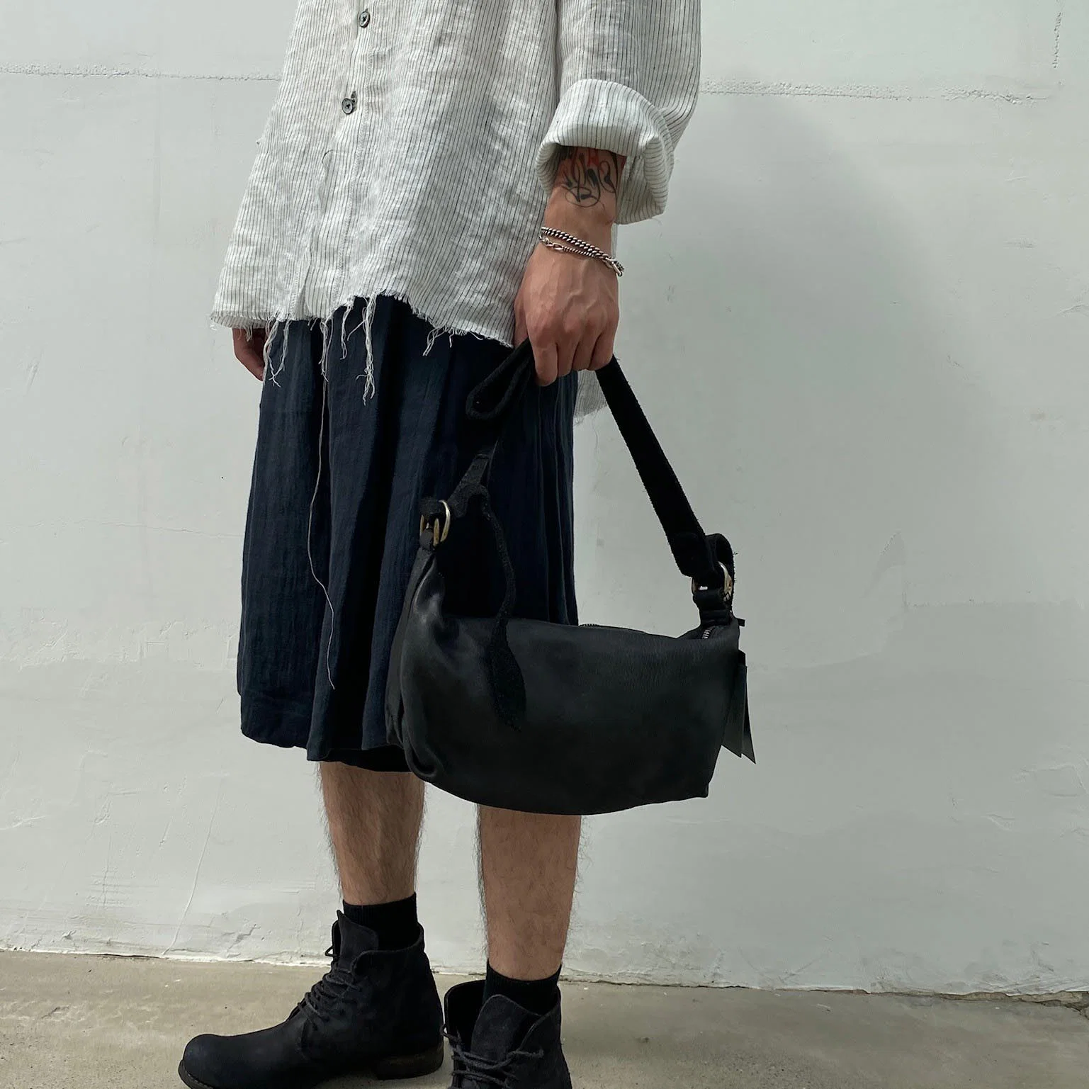 Guidi horse leather zipper waist bag Q150 Italian handmade GD-Q150-HEI black - Image 9