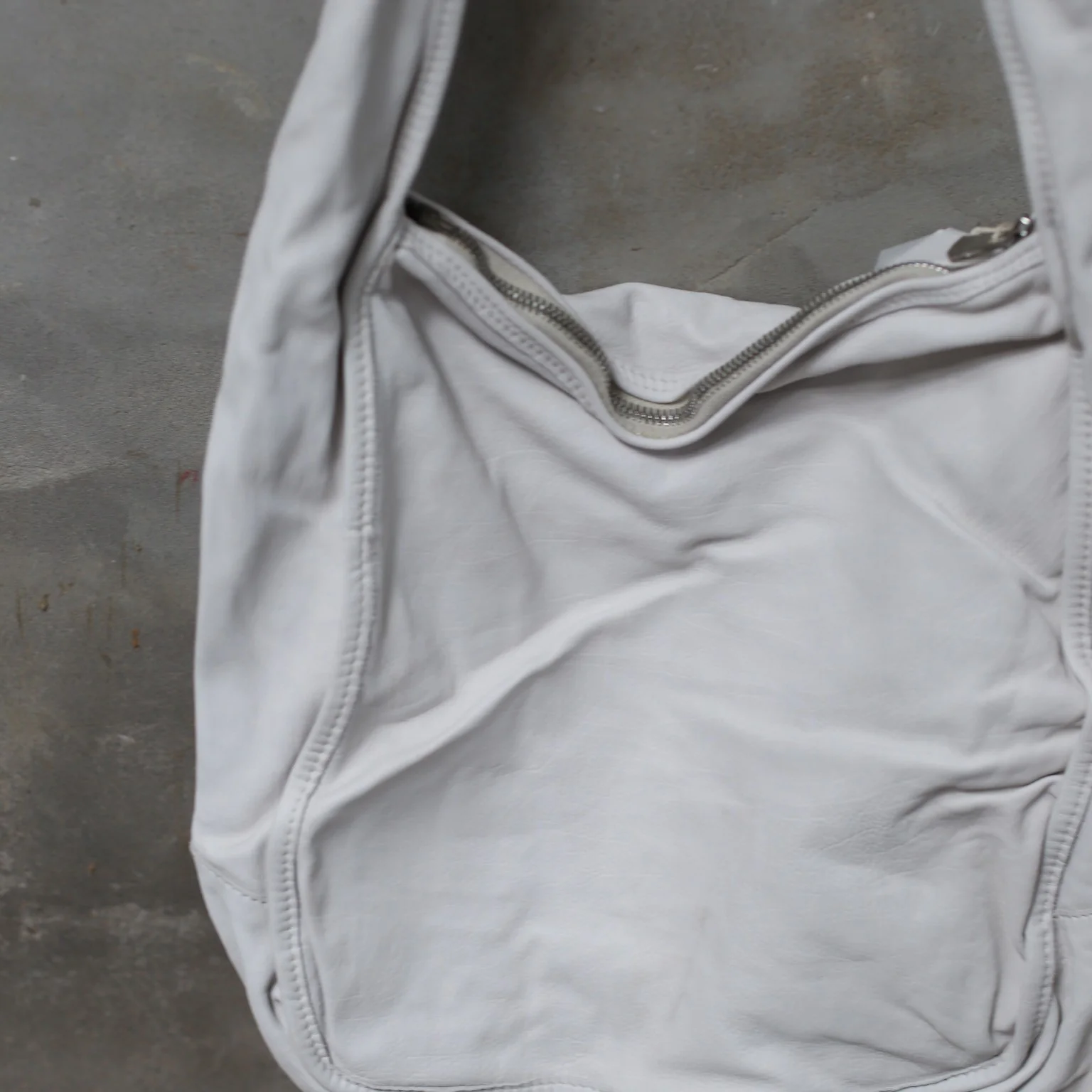 Guidi Soft Calfskin Crossbody Bag CA03 Italy Artisan GD-CA03-CO156T-F - Image 2