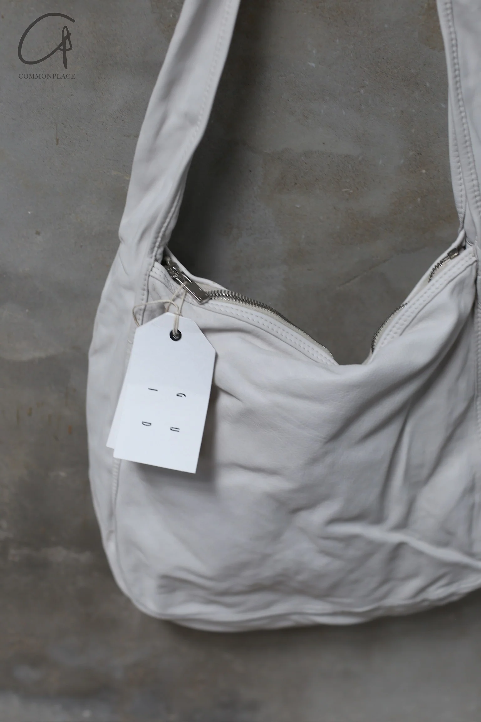 Guidi Soft Calfskin Crossbody Bag CA03 Italy Artisan GD-CA03-CO156T-F - Image 3