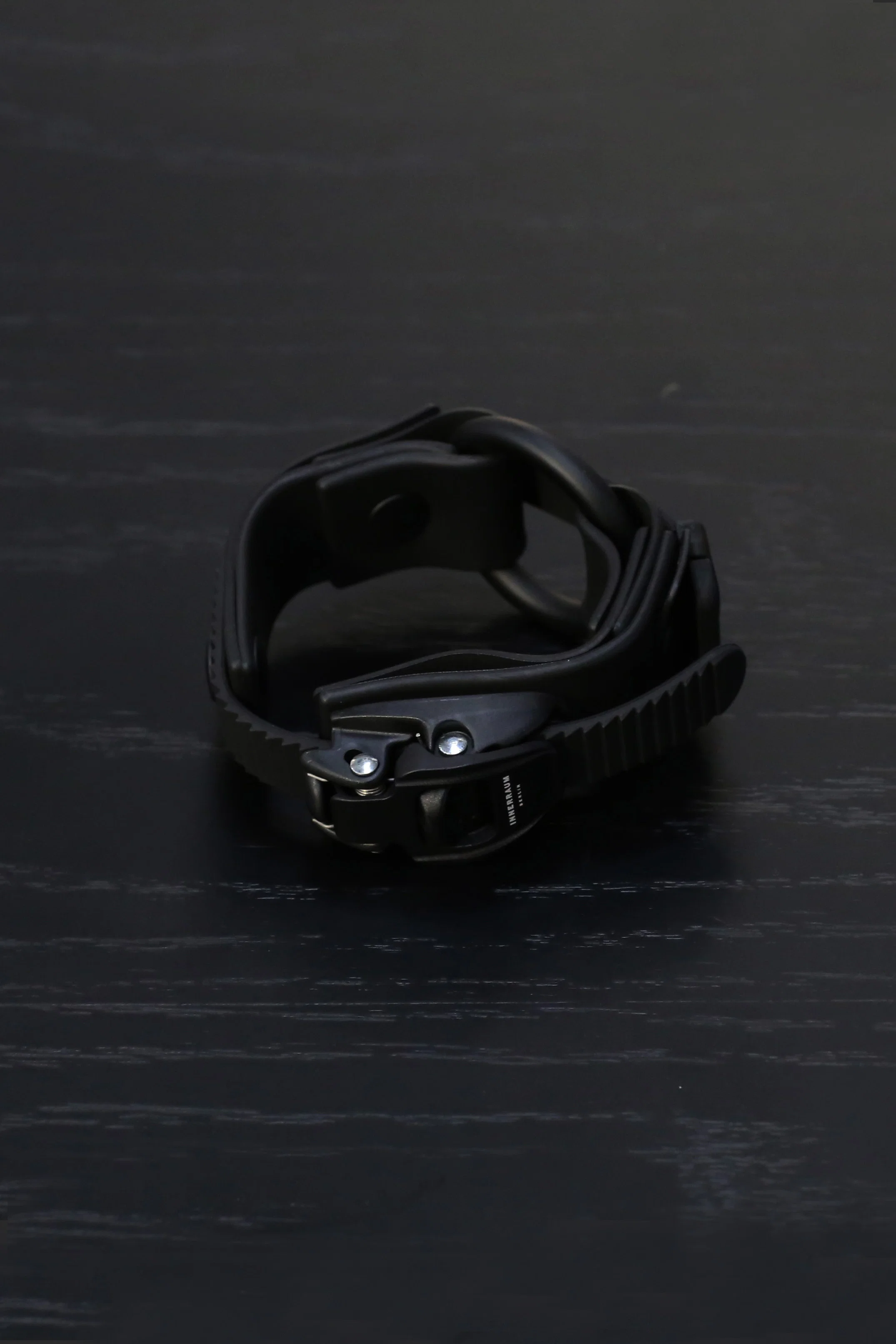 INNERRAUM Black Bracelet B01BKBK0000 PI9 - Image 3