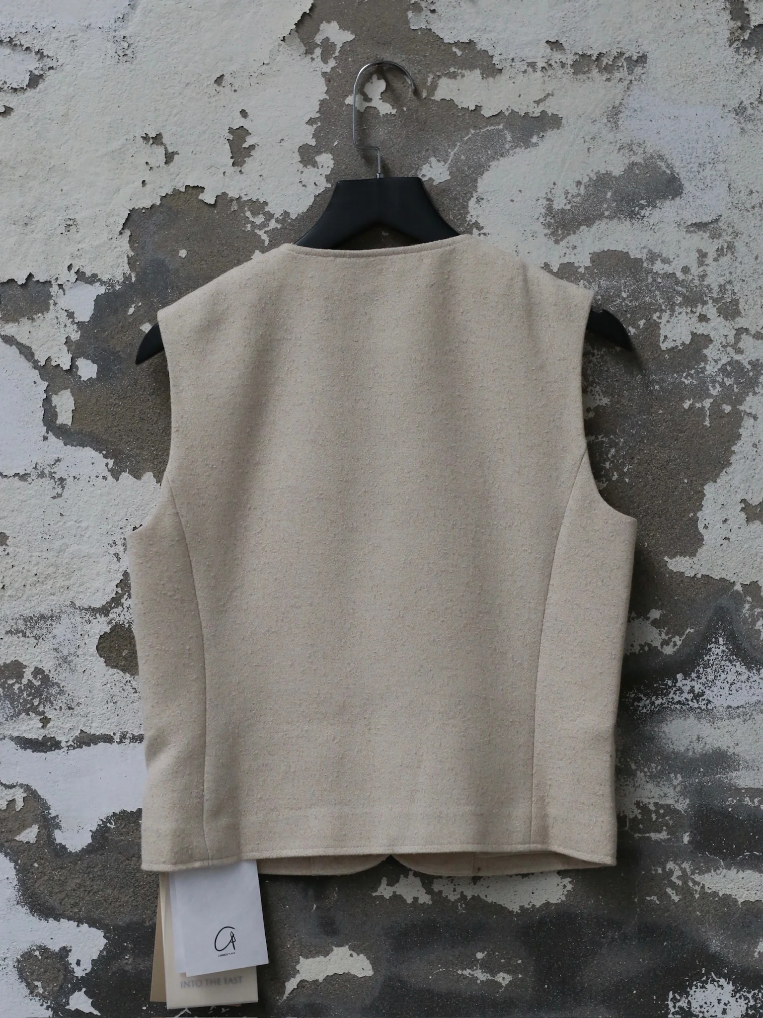 INTO THE EAST 2025 Autumn/Winter Ivory White Textured V-neck Vest/Lantern Pants ITE-E1DGAW100IY20VE-XYB Vest - Image 9