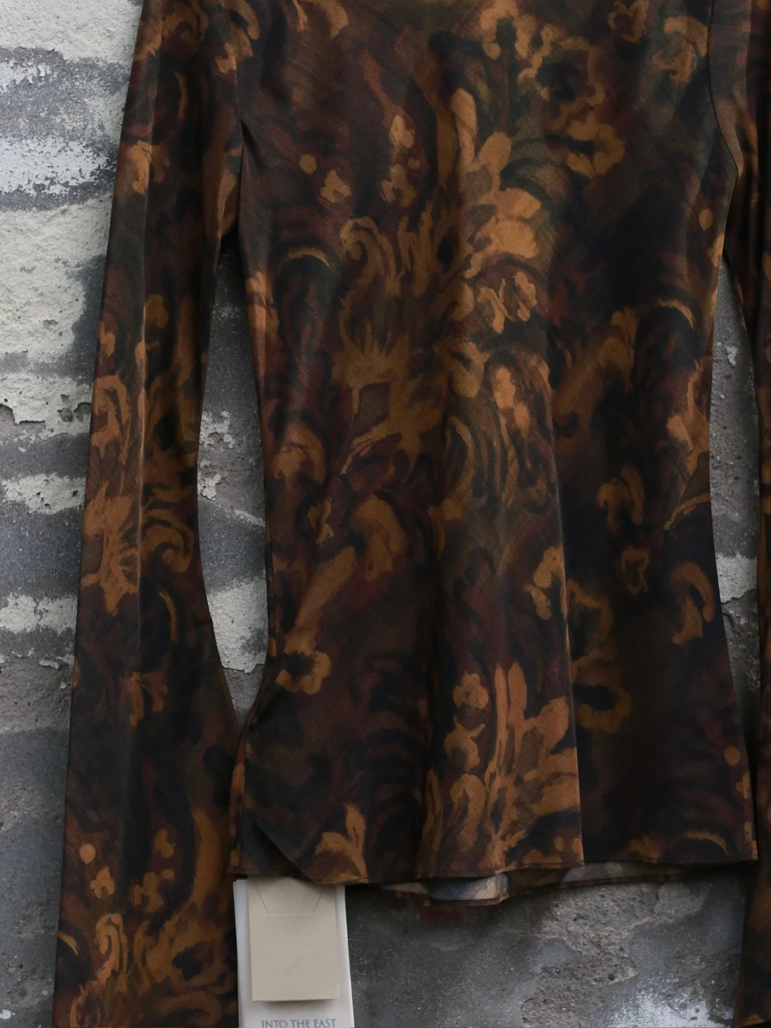 INTO THE EAST 2026 Spring/Summer Acanthus Oil Paint Long-Sleeved Top/Skirt ITE-E1JBSSTP21003-CZ Top - Image 7