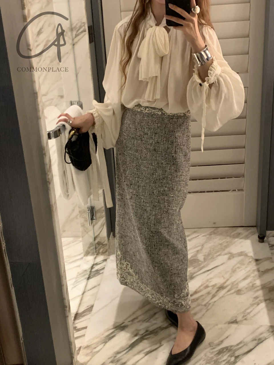 INTO THE EAST 24 Autumn and Winter Silk Lace-up Shirt ITE-E1YGAW007WT20SH-BAI White E1YGAW007WT20SH E1YGAW008KT21SH - Image 35